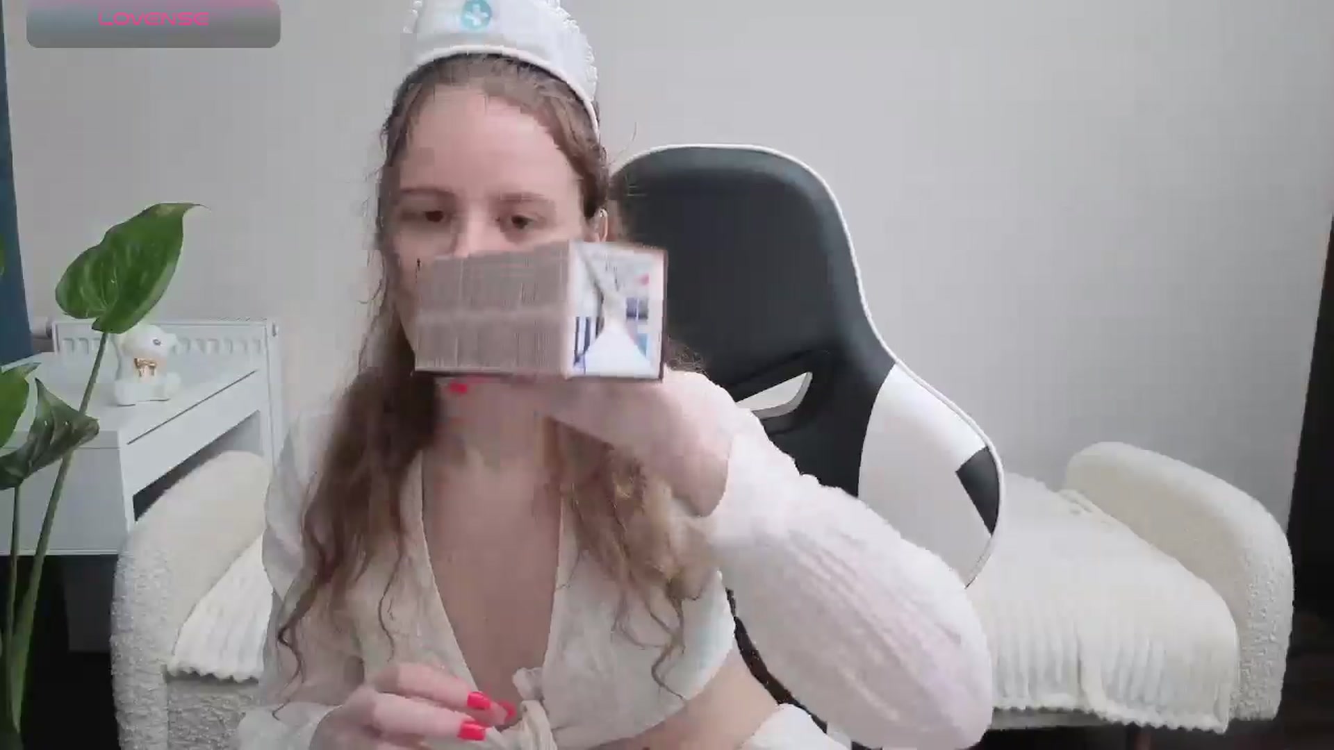 Gallery image thumbnail from BlueFlowerr's myfreecams stream on, 10/24/2025, 18:42 image 9 of 20