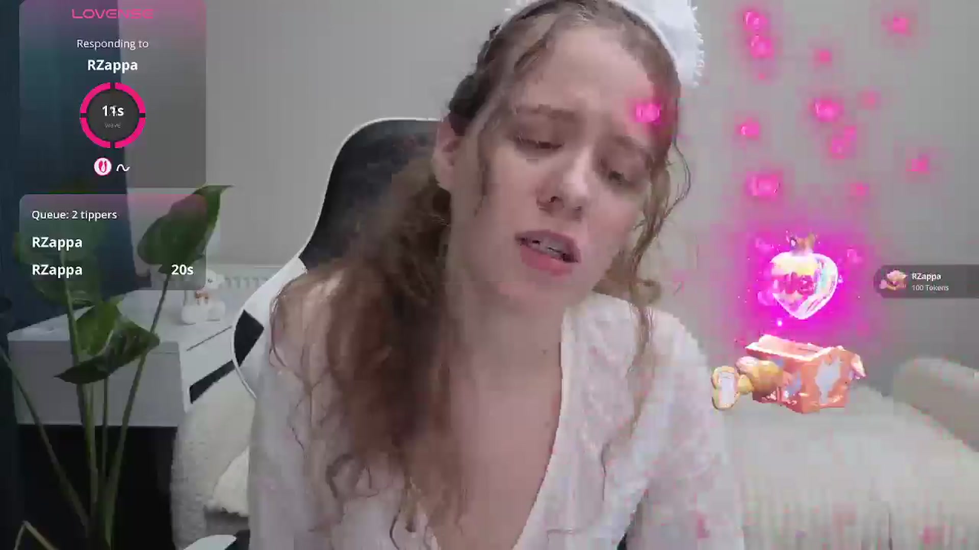 Gallery image thumbnail from BlueFlowerr's myfreecams stream on, 10/24/2025, 20:05 image 11 of 20