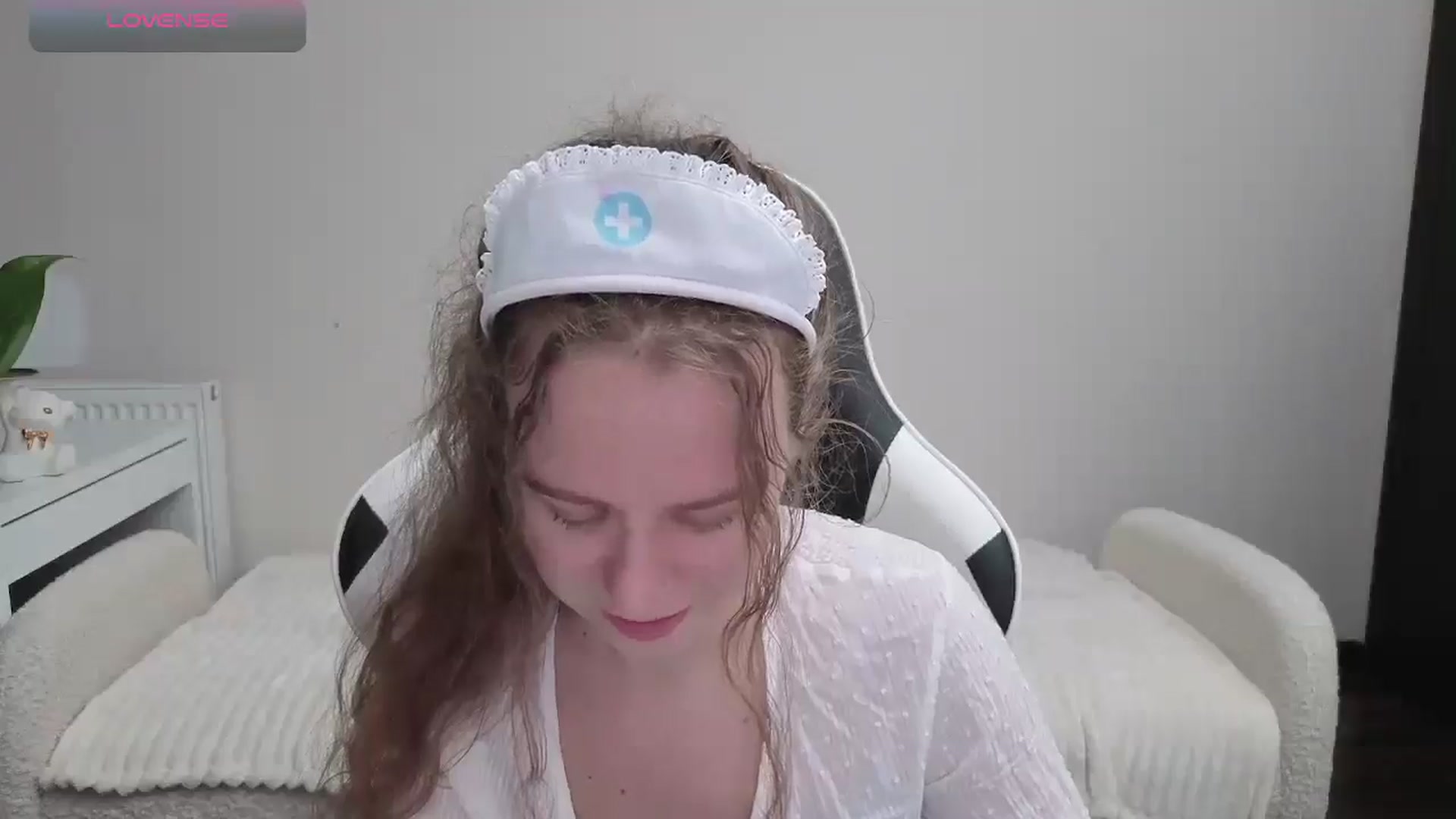 Gallery image thumbnail from BlueFlowerr's myfreecams stream on, 10/24/2025, 22:15 image 15 of 20