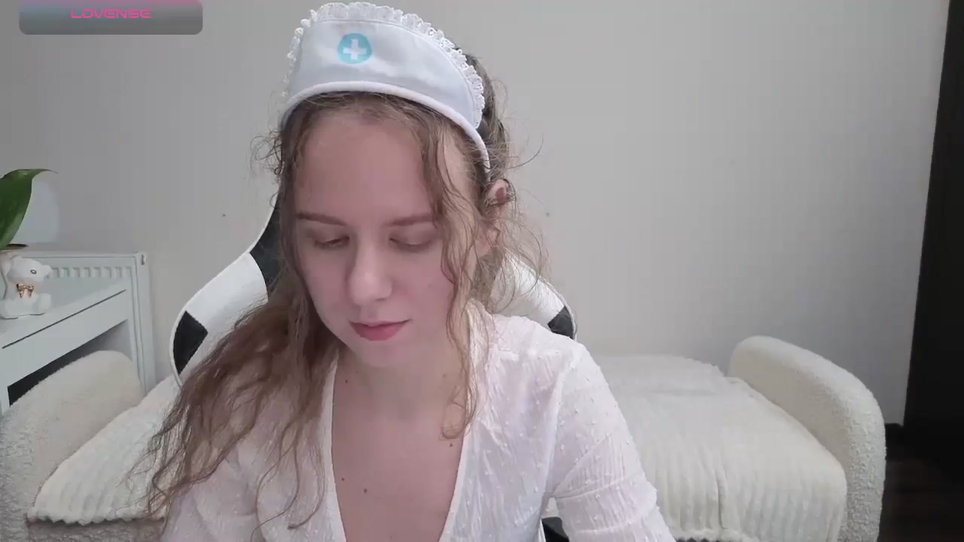 Gallery image thumbnail from BlueFlowerr's myfreecams stream on, 10/24/2025, 22:53 image 17 of 20