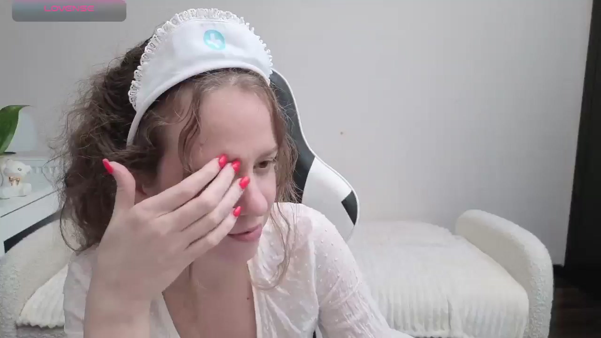 Gallery image thumbnail from BlueFlowerr's myfreecams stream on, 10/24/2025, 22:53 image 12 of 20