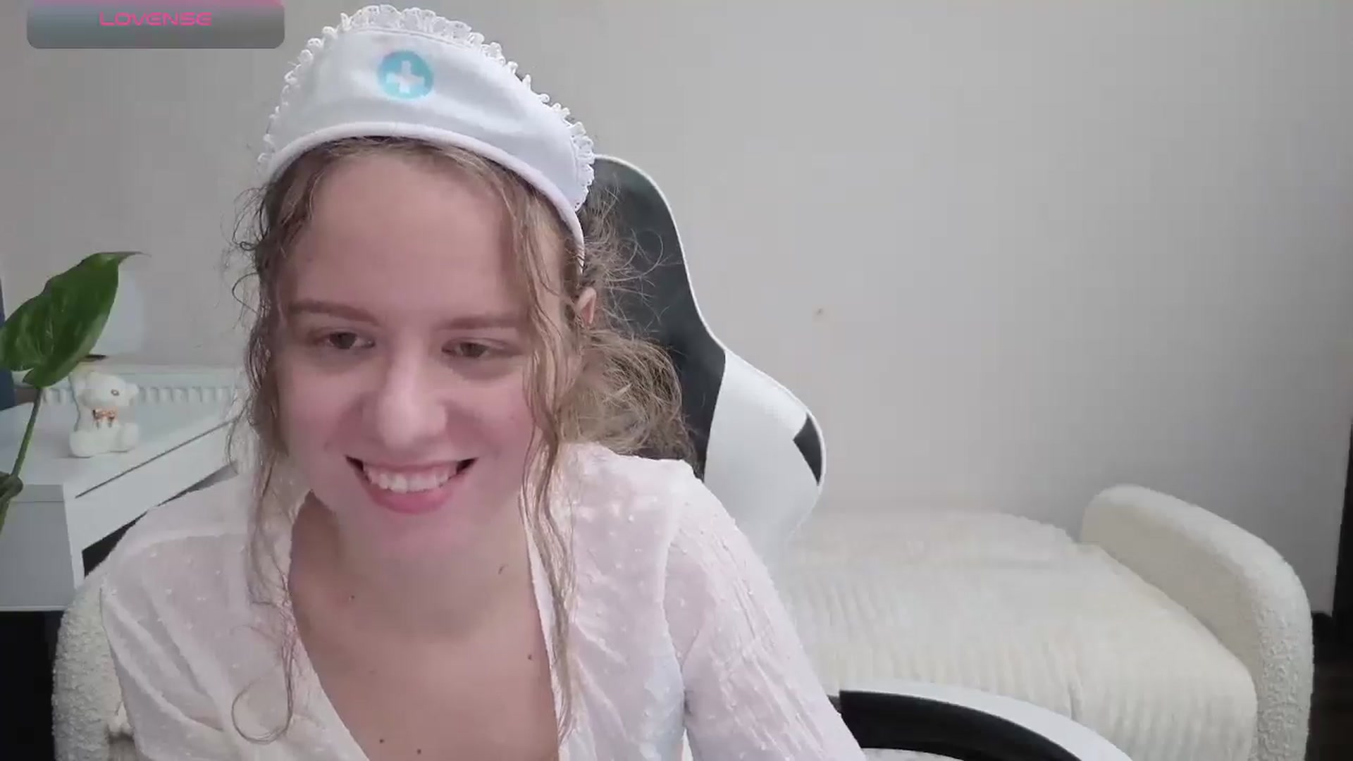 Gallery image thumbnail from BlueFlowerr's myfreecams stream on, 10/24/2025, 23:52 image 3 of 20