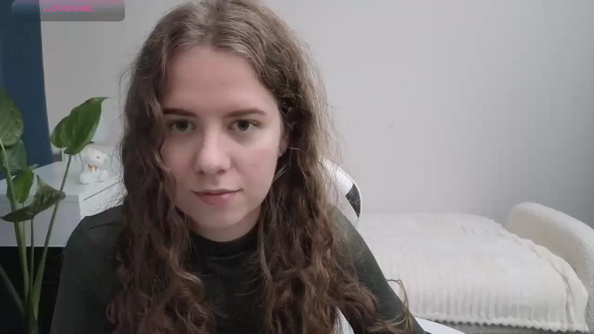Gallery image thumbnail from BlueFlowerr's myfreecams stream on, 10/28/2025, 20:57 image 1 of 20