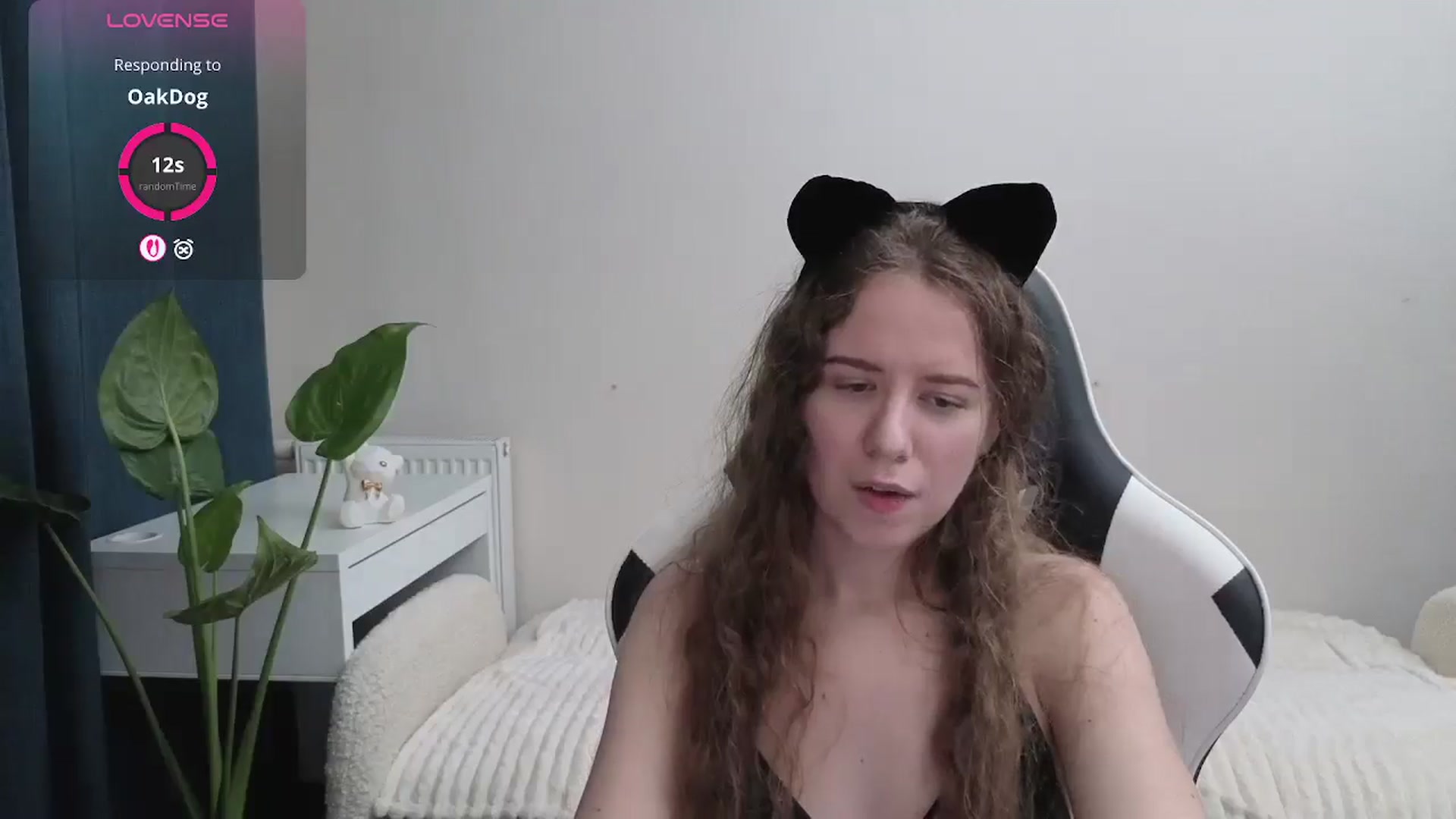 Gallery image thumbnail from BlueFlowerr's myfreecams stream on, 10/30/2025, 19:50 image 7 of 20