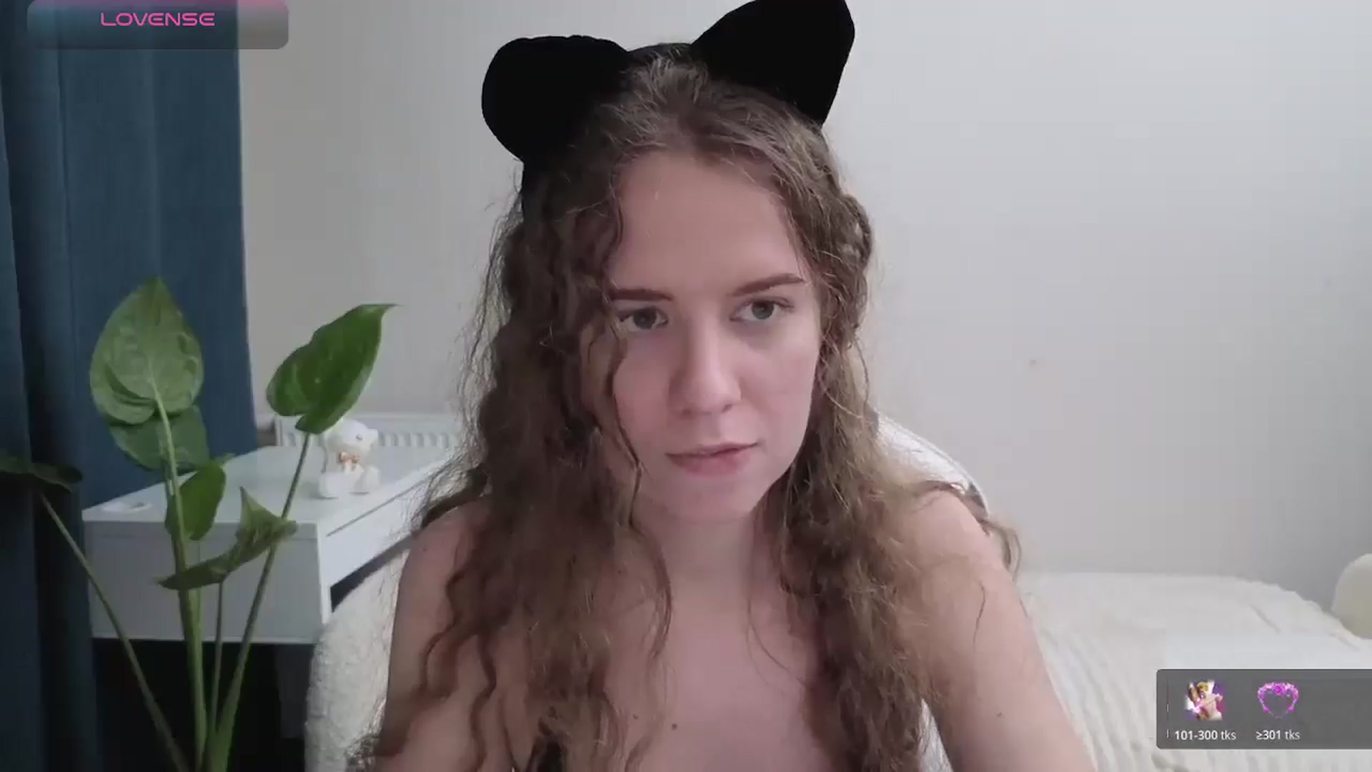 Gallery image thumbnail from BlueFlowerr's myfreecams stream on, 10/30/2025, 19:50 image 11 of 20