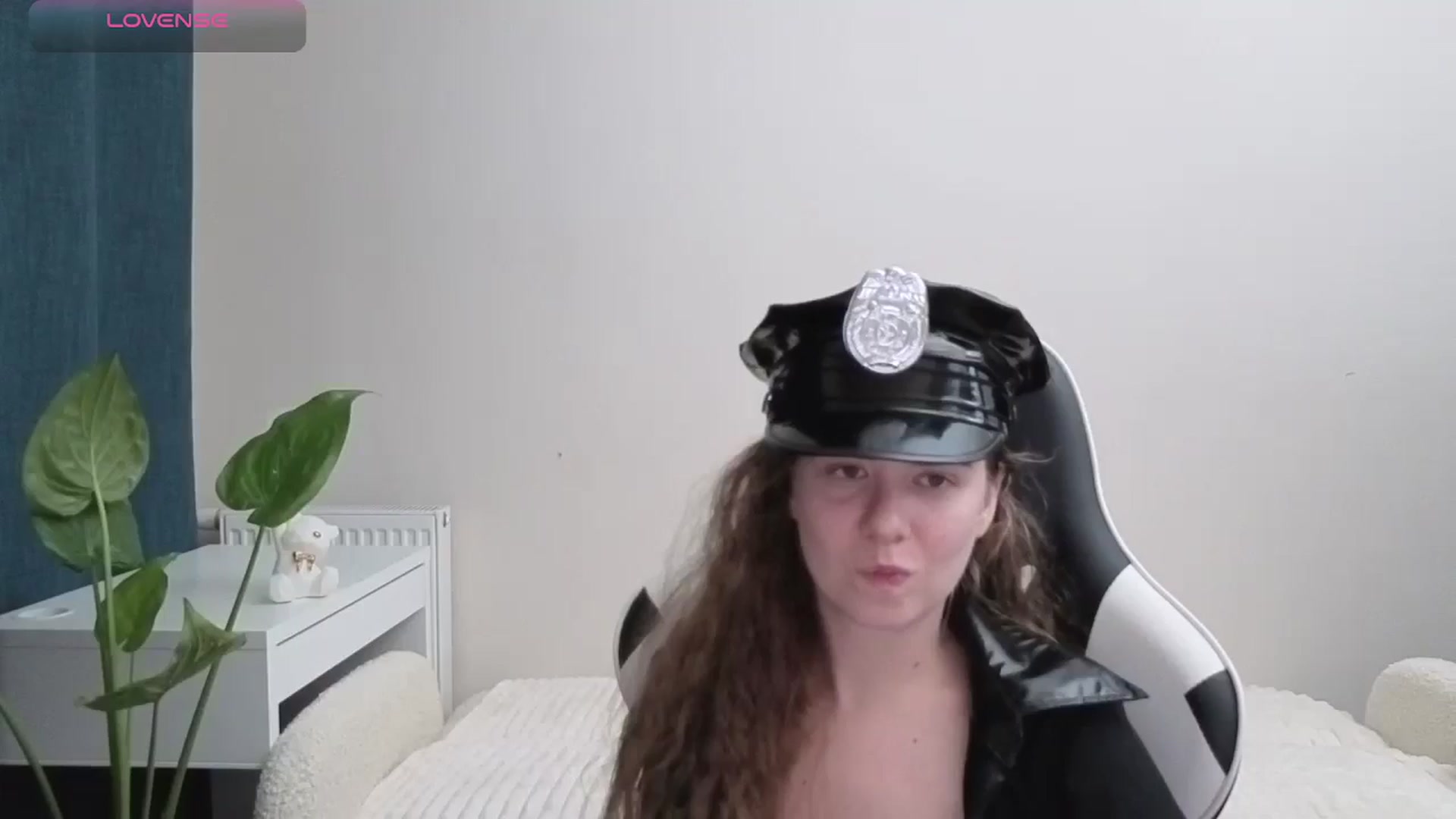Gallery image thumbnail from BlueFlowerr's myfreecams stream on, 10/31/2025, 22:48 image 20 of 20