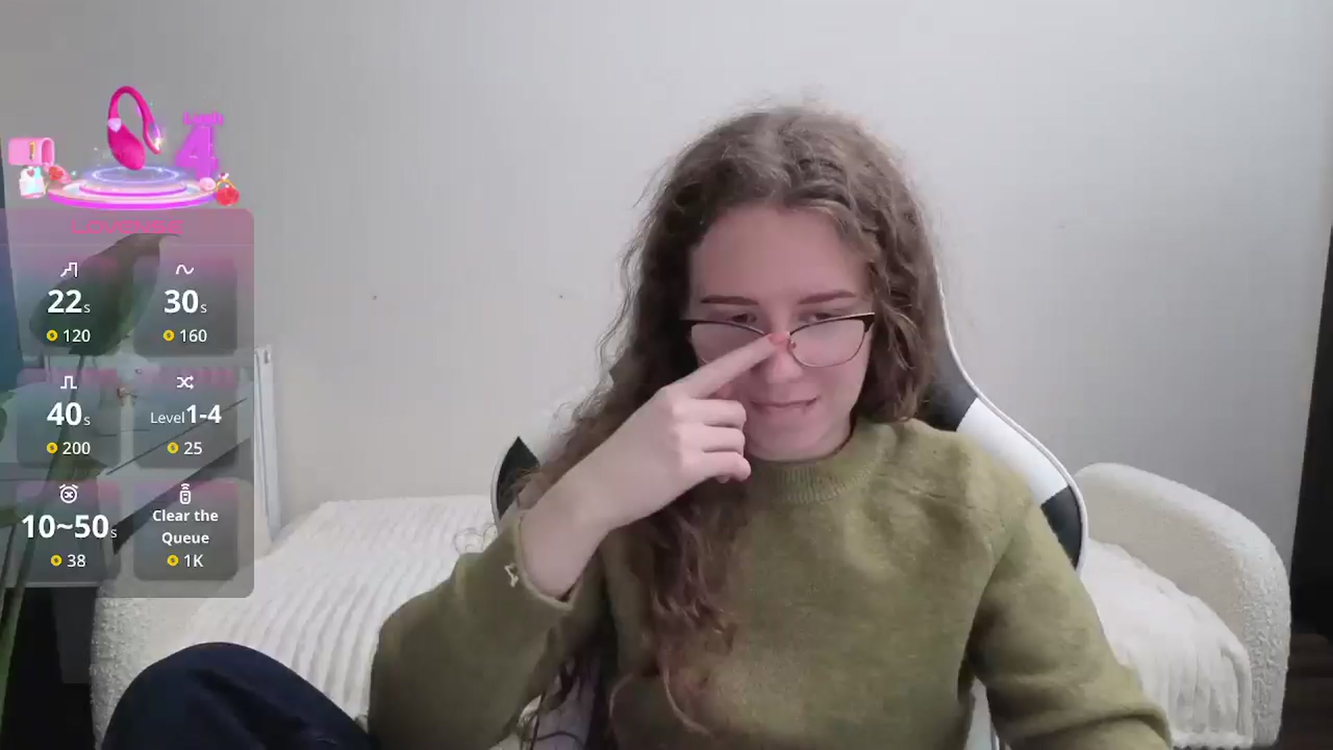 Gallery image thumbnail from BlueFlowerr's myfreecams stream on, 11/02/2025, 18:46 image 18 of 20