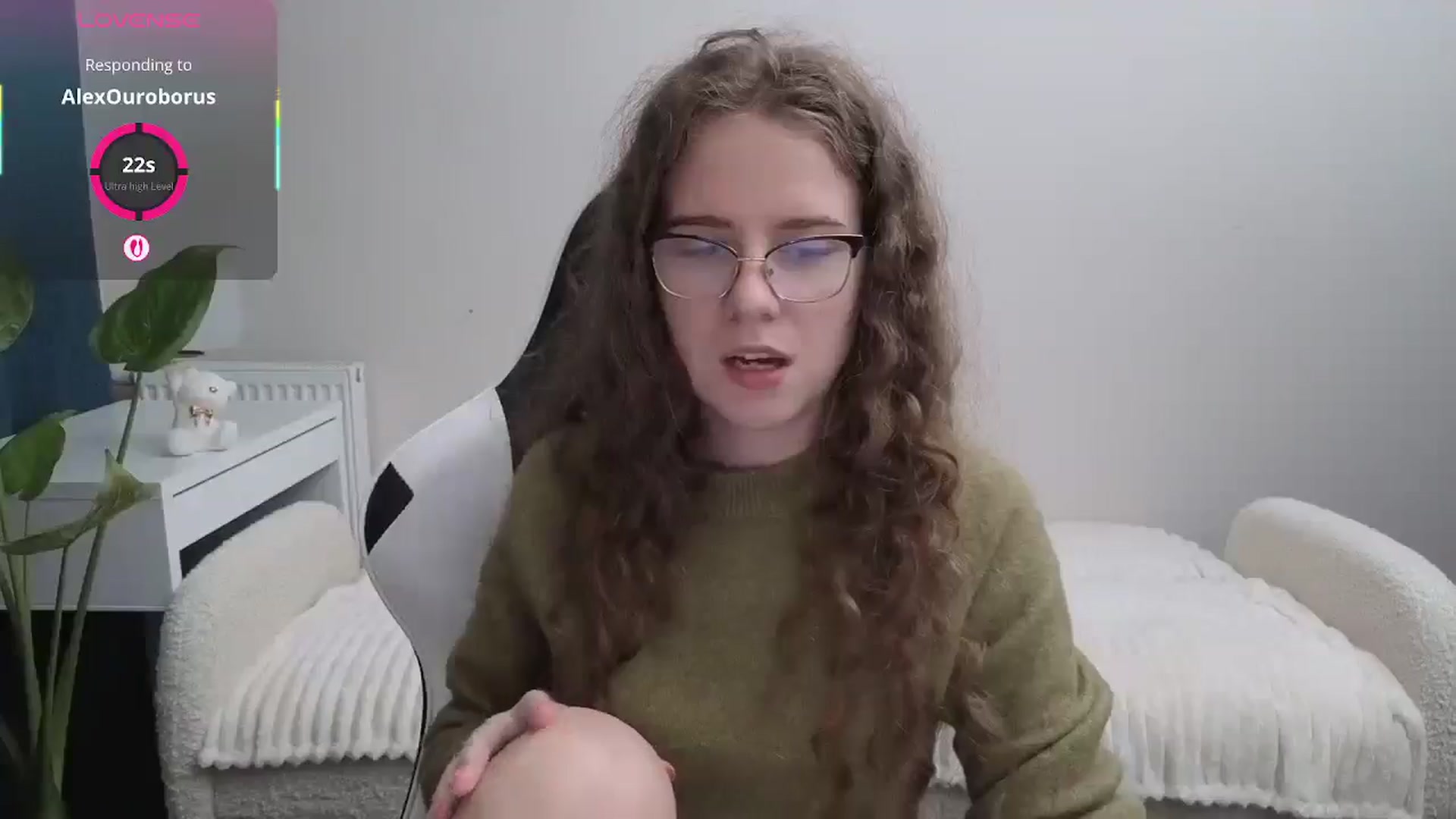 Gallery image thumbnail from BlueFlowerr's myfreecams stream on, 11/02/2025, 22:25 image 20 of 20