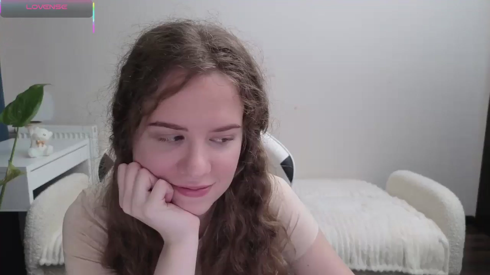 Gallery image thumbnail from BlueFlowerr's myfreecams stream on, 11/03/2025, 18:49 image 20 of 20
