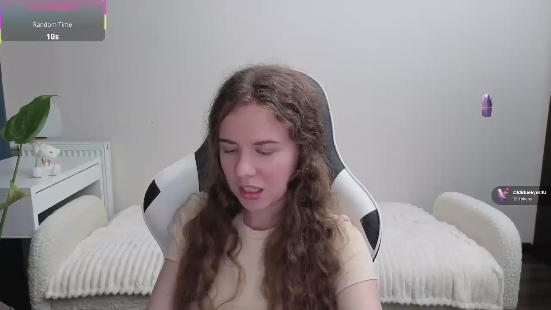 Gallery image thumbnail from BlueFlowerr's myfreecams stream on, 11/03/2025, 18:49 image 17 of 20
