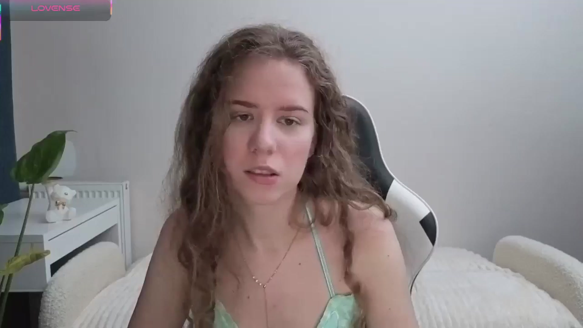 Gallery image thumbnail from BlueFlowerr's myfreecams stream on, 11/04/2025, 18:54 image 11 of 20