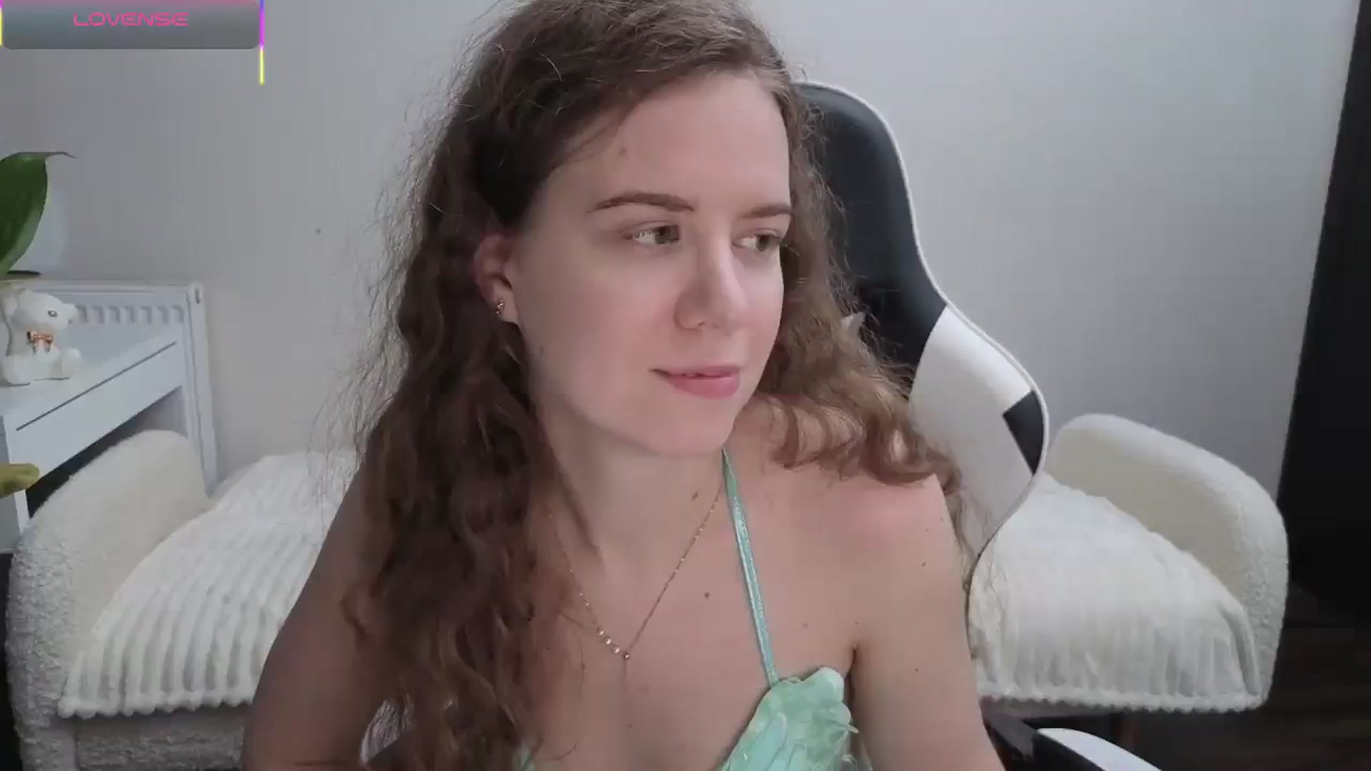 Gallery image thumbnail from BlueFlowerr's myfreecams stream on, 11/05/2025, 24:09 image 1 of 20