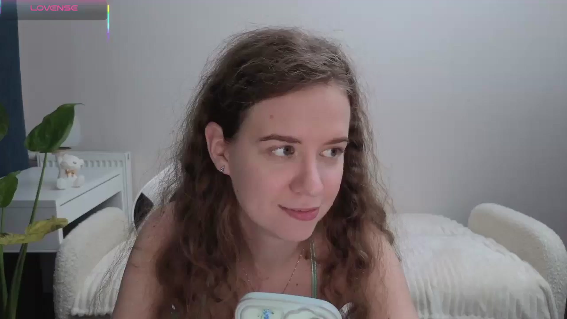 Gallery image thumbnail from BlueFlowerr's myfreecams stream on, 11/05/2025, 01:13 image 11 of 20