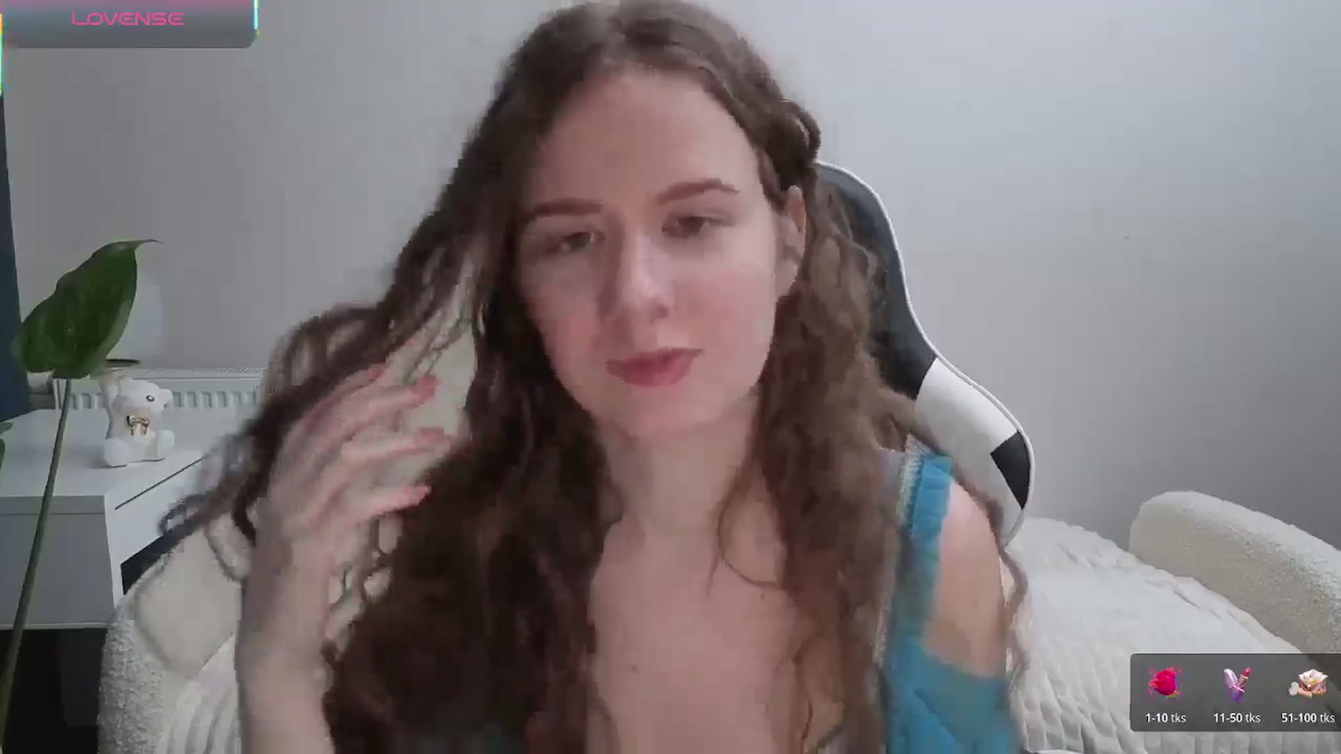 Gallery image thumbnail from BlueFlowerr's myfreecams stream on, 11/08/2025, 17:16 image 16 of 20