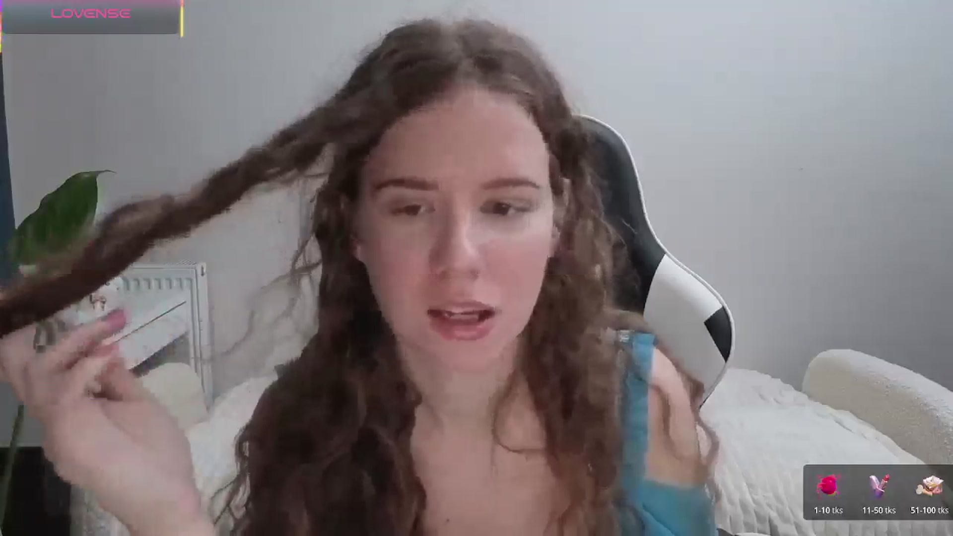 Gallery image thumbnail from BlueFlowerr's myfreecams stream on, 11/08/2025, 17:16 image 14 of 20
