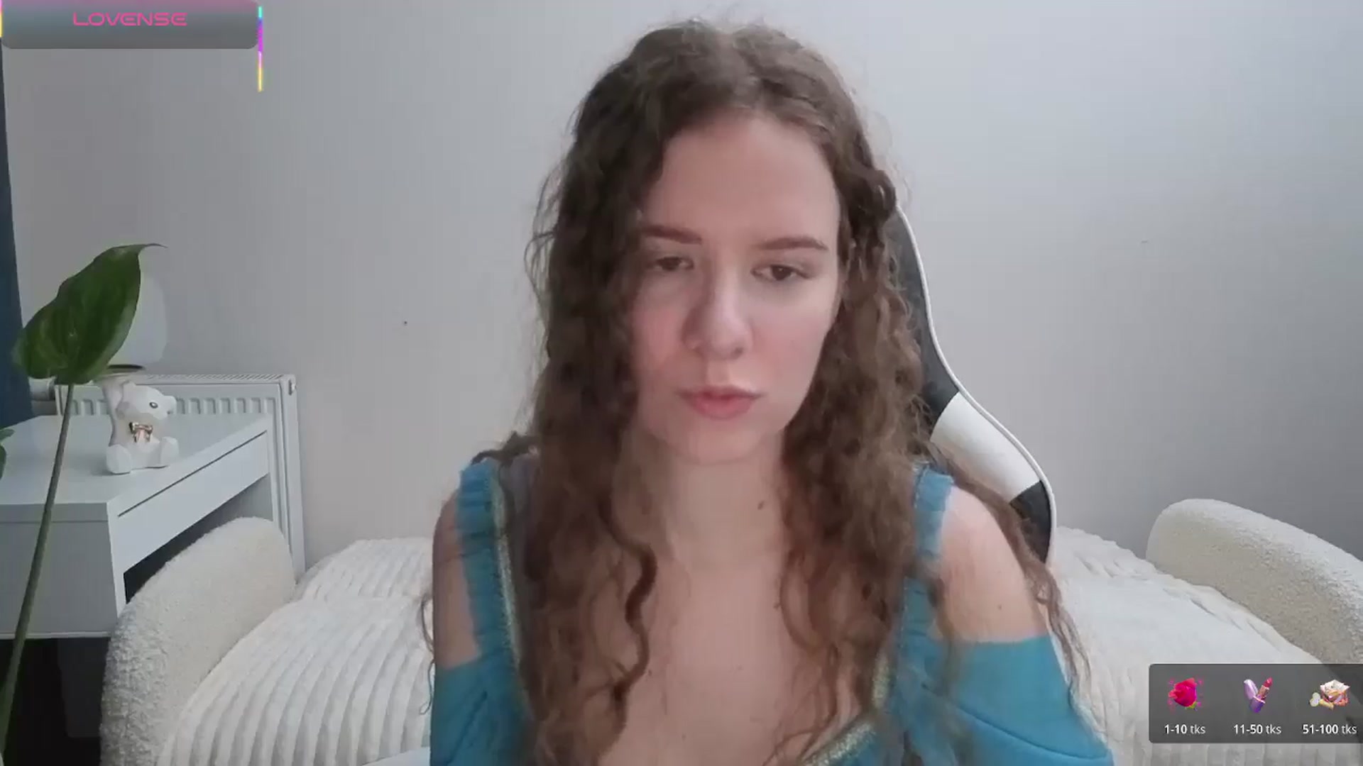 Gallery image thumbnail from BlueFlowerr's myfreecams stream on, 11/08/2025, 17:33 image 7 of 20