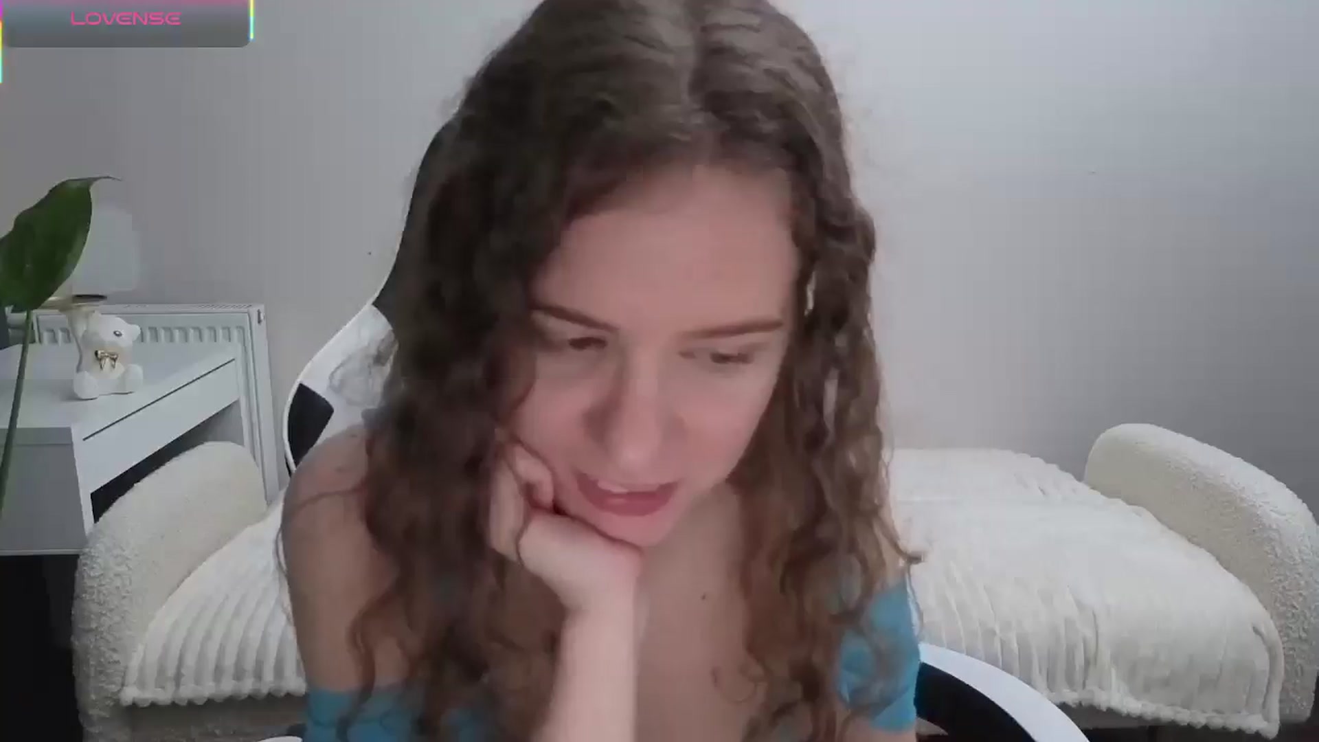 Gallery image thumbnail from BlueFlowerr's myfreecams stream on, 11/09/2025, 24:53 image 15 of 20