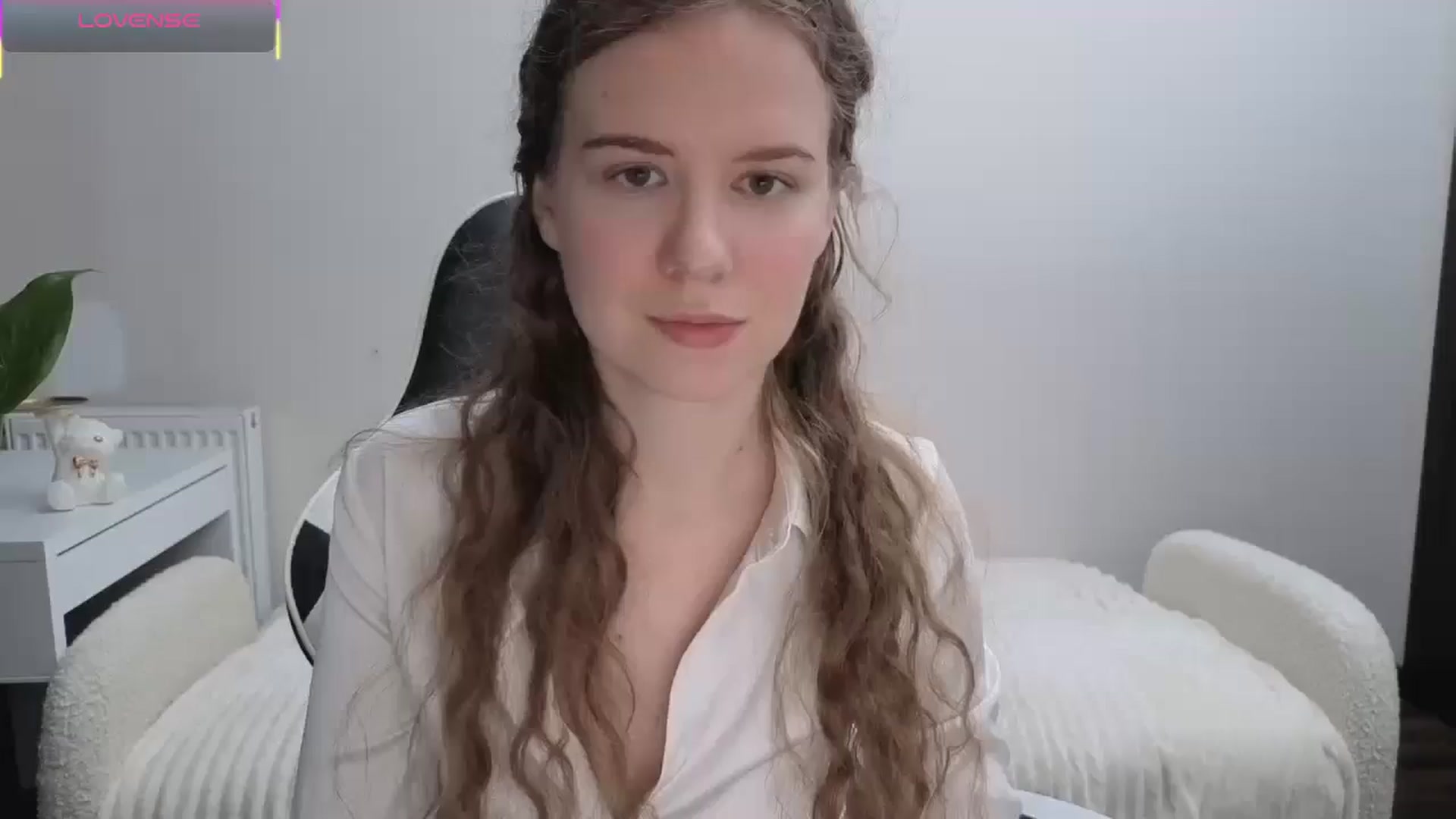 Gallery image thumbnail from BlueFlowerr's myfreecams stream on, 11/09/2025, 19:00 image 1 of 20