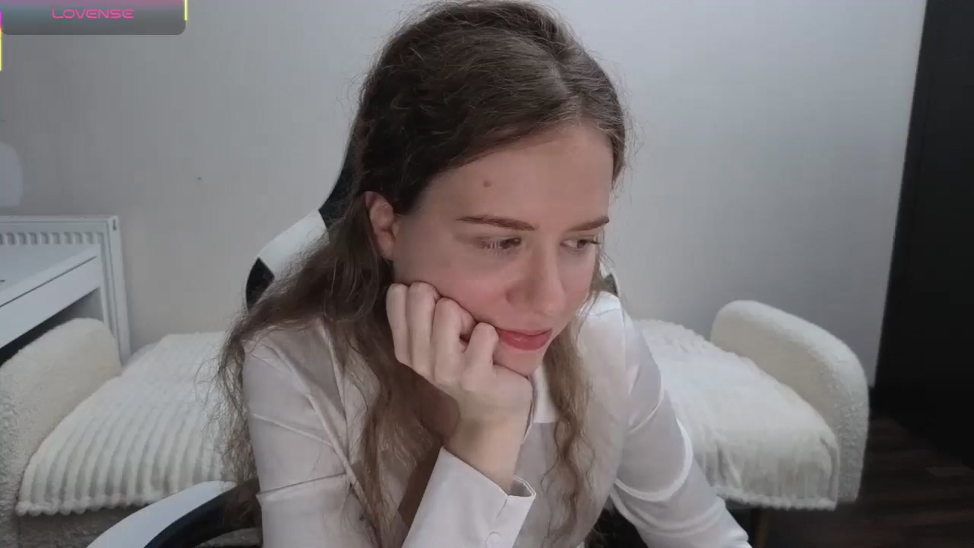 Gallery image thumbnail from BlueFlowerr's myfreecams stream on, 11/09/2025, 22:49 image 5 of 20