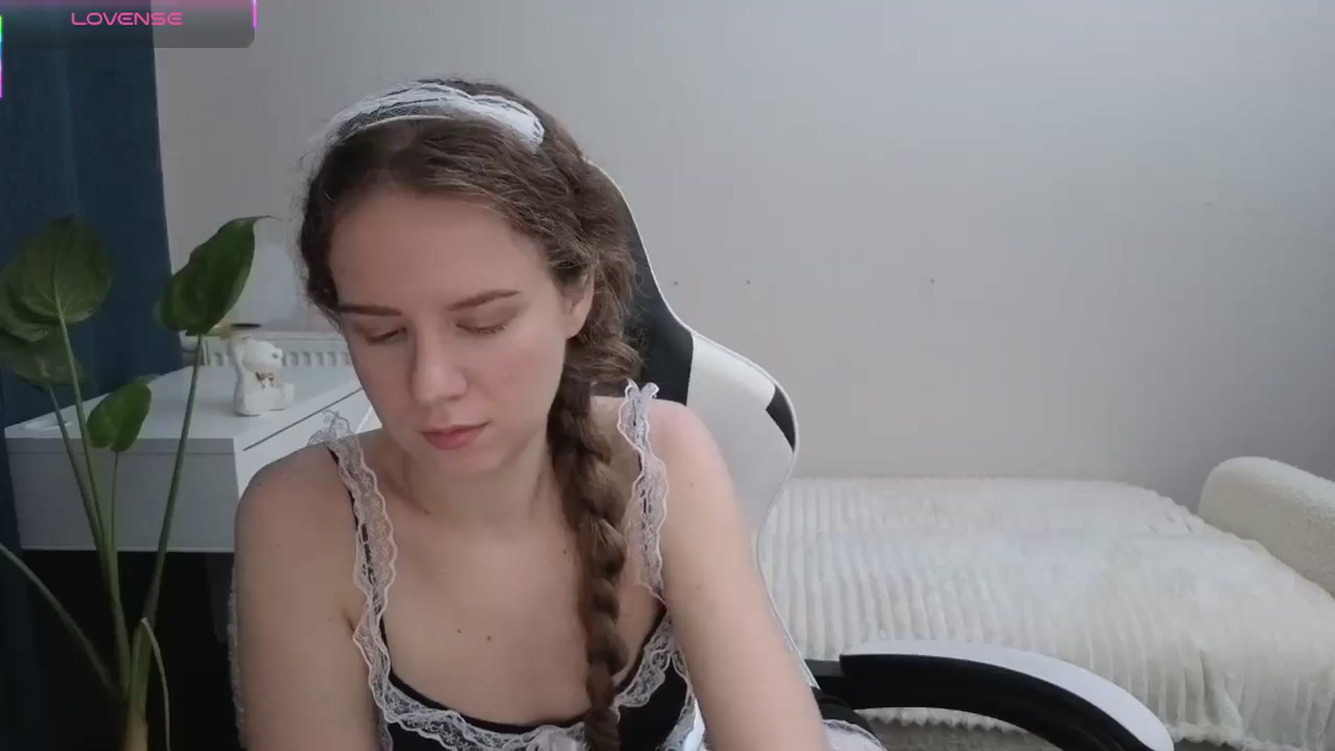 Gallery image thumbnail from BlueFlowerr's myfreecams stream on, 11/10/2025, 19:54 image 11 of 20
