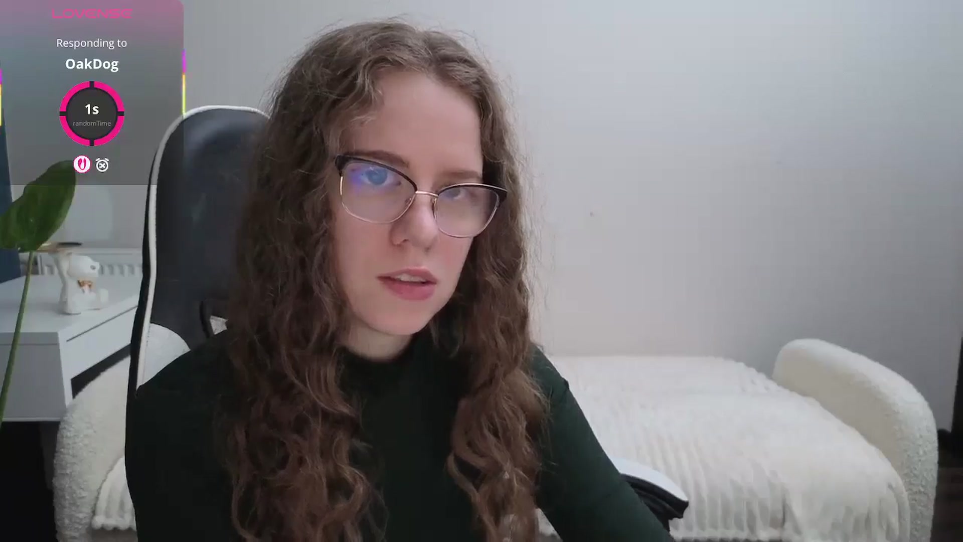 Gallery image thumbnail from BlueFlowerr's myfreecams stream on, 11/13/2025, 17:32 image 13 of 20