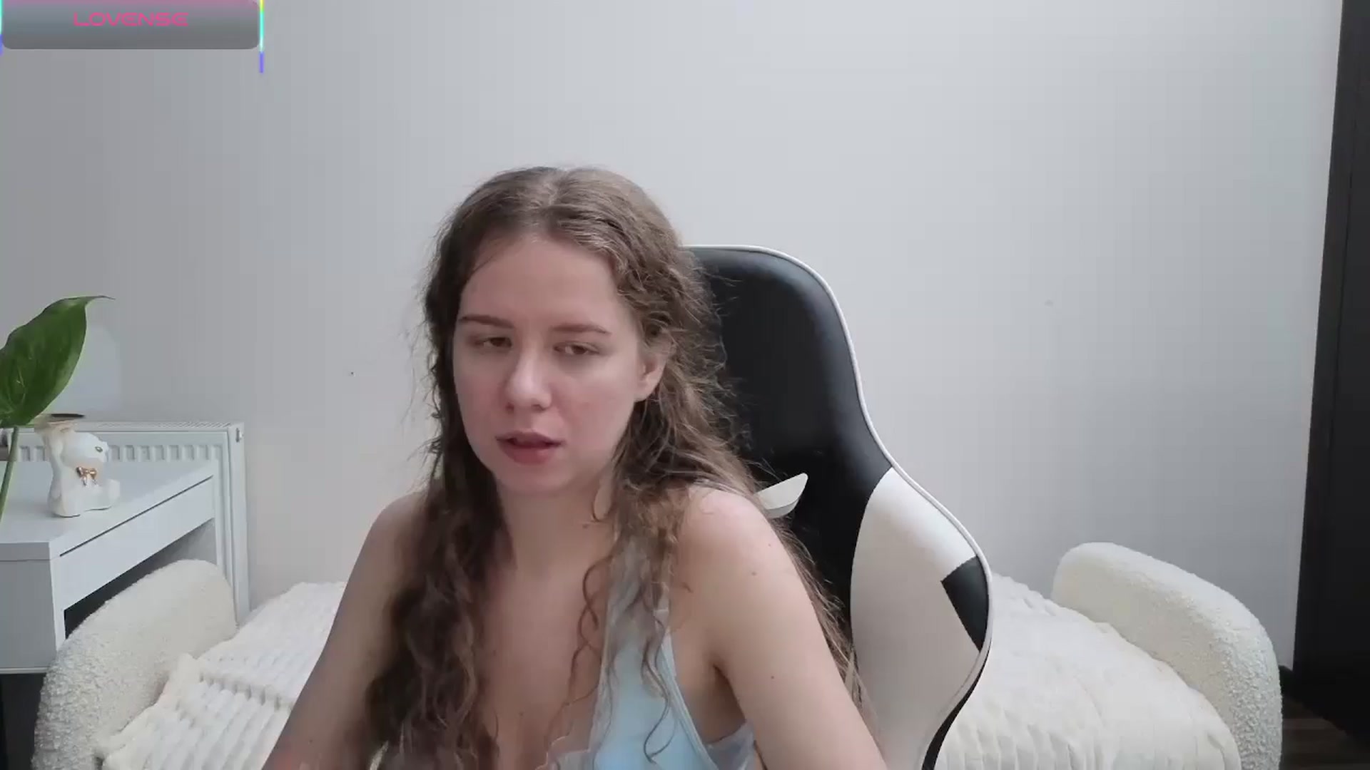 Gallery image thumbnail from BlueFlowerr's myfreecams stream on, 11/14/2025, 21:20 image 10 of 20