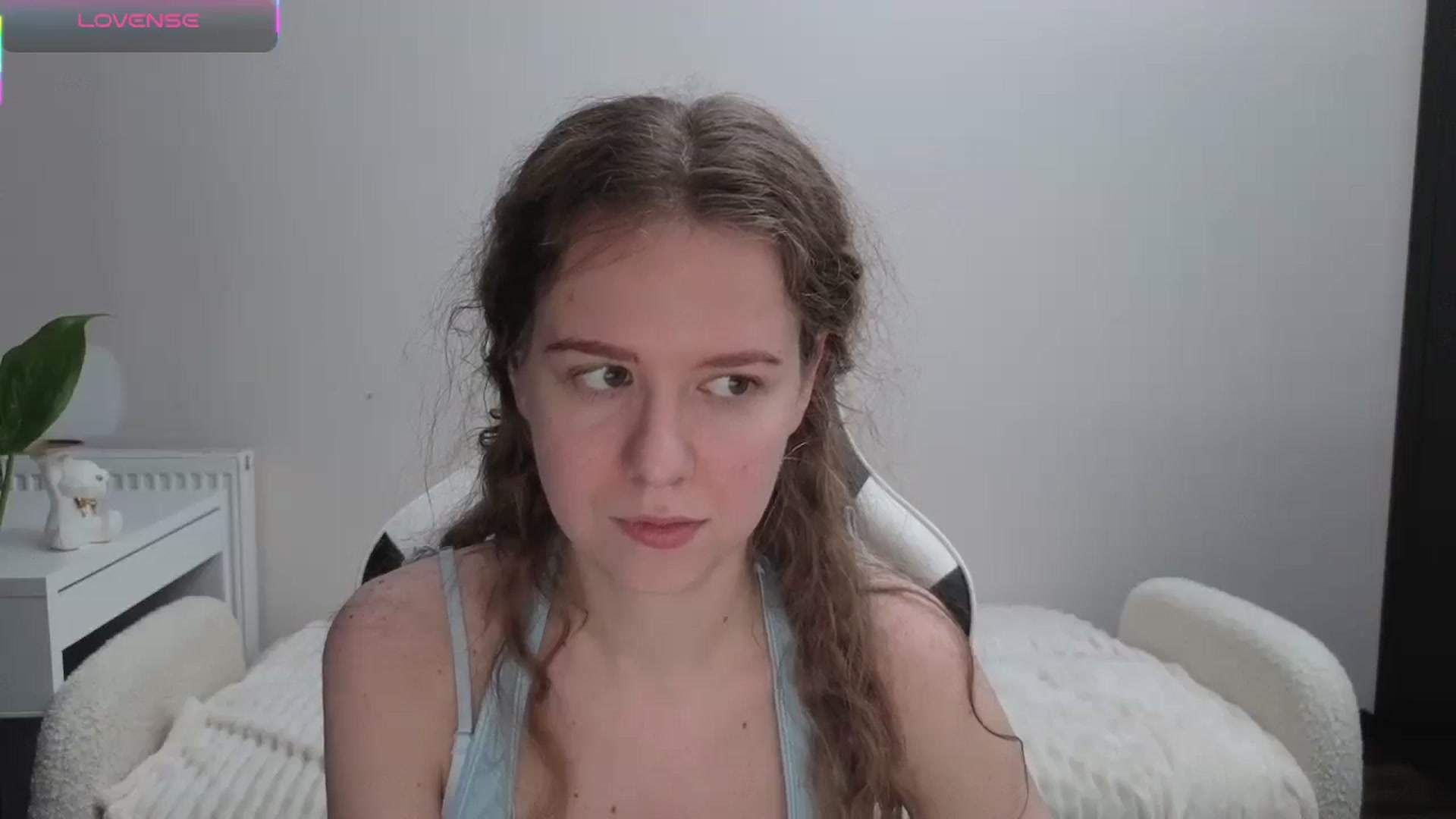 Gallery image thumbnail from BlueFlowerr's myfreecams stream on, 11/14/2025, 21:20 image 8 of 20