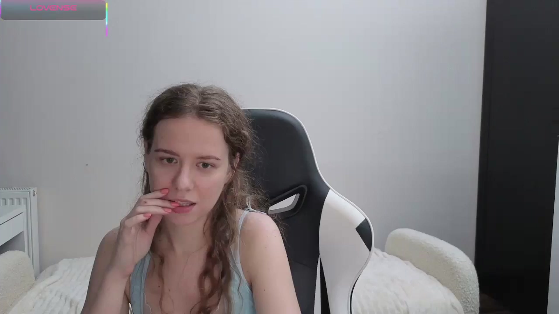 Gallery image thumbnail from BlueFlowerr's myfreecams stream on, 11/15/2025, 01:22 image 20 of 20