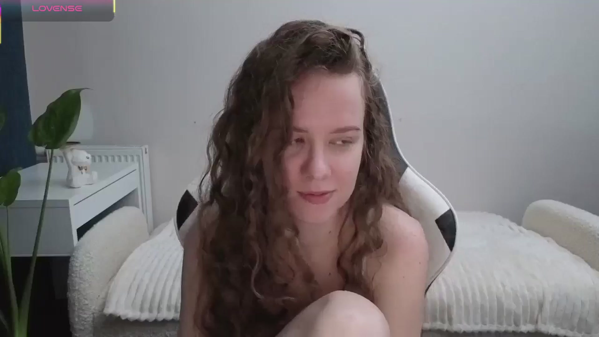 Gallery image thumbnail from BlueFlowerr's myfreecams stream on, 11/15/2025, 20:57 image 17 of 20