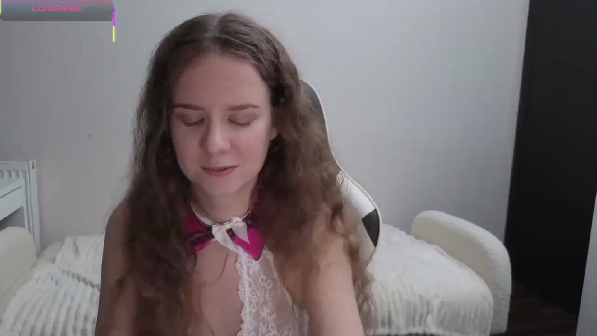 Gallery image thumbnail from BlueFlowerr's myfreecams stream on, 11/16/2025, 21:00 image 14 of 20