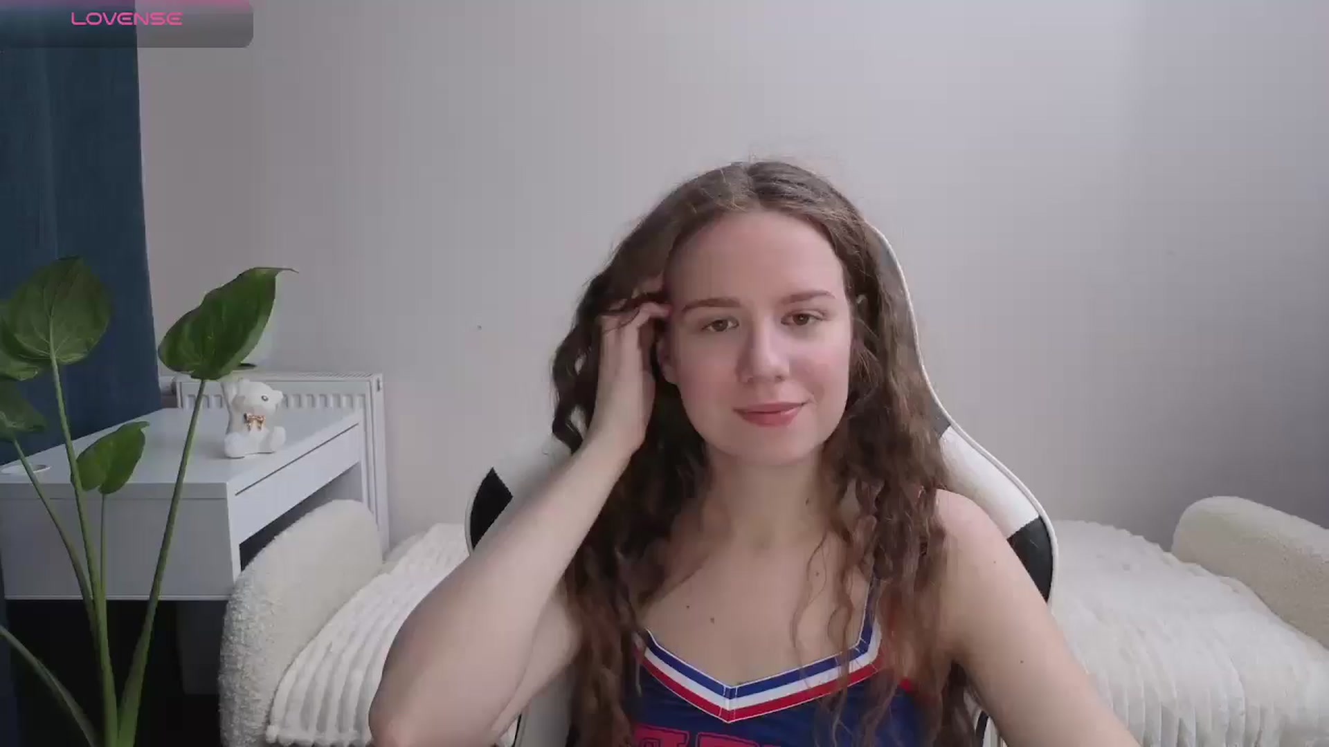 Gallery image thumbnail from BlueFlowerr's myfreecams stream on, 11/20/2025, 16:05 image 7 of 20