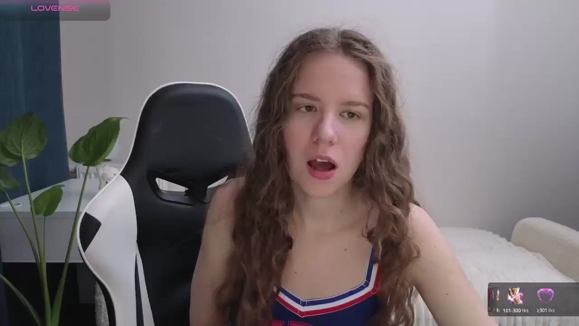 Gallery image thumbnail from BlueFlowerr's myfreecams stream on, 11/20/2025, 16:05 image 1 of 20