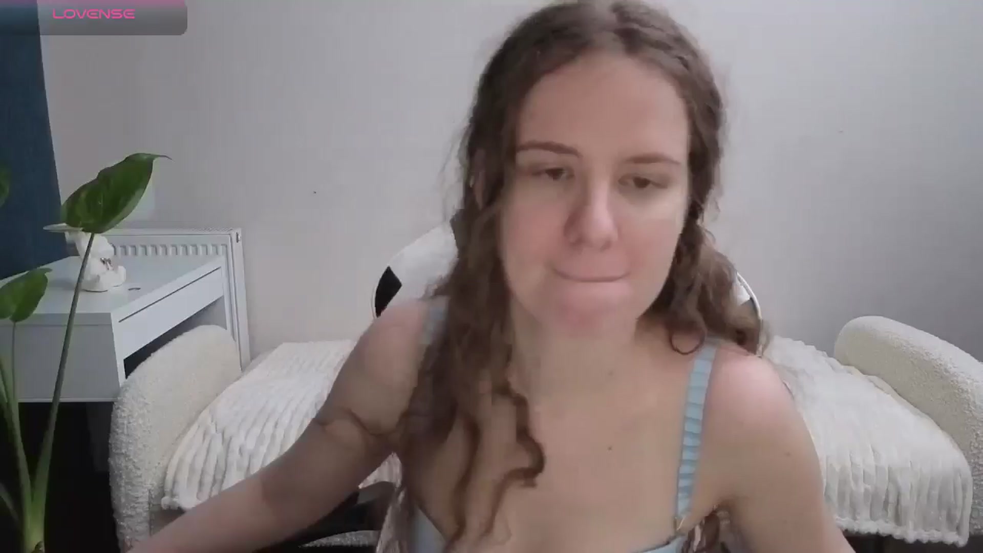 Gallery image thumbnail from BlueFlowerr's myfreecams stream on, 11/22/2025, 01:10 image 18 of 20
