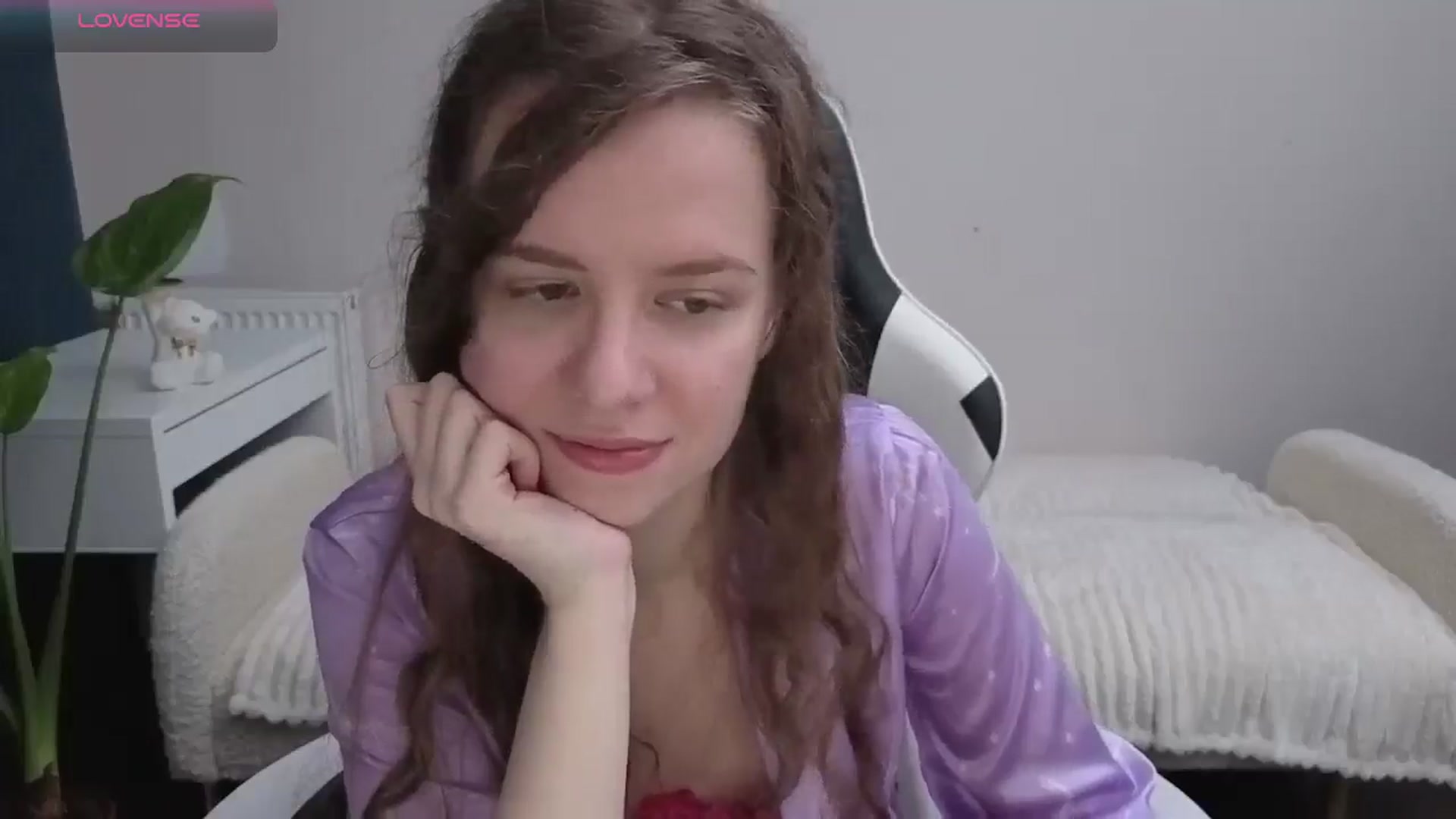 Gallery image thumbnail from BlueFlowerr's myfreecams stream on, 11/24/2025, 21:41 image 5 of 20