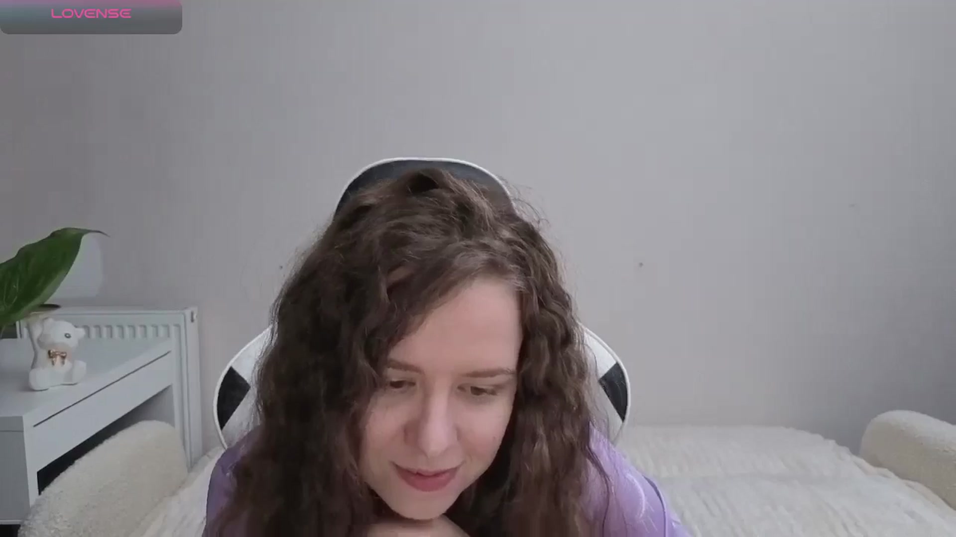 Gallery image thumbnail from BlueFlowerr's myfreecams stream on, 11/25/2025, 08:35 image 17 of 20