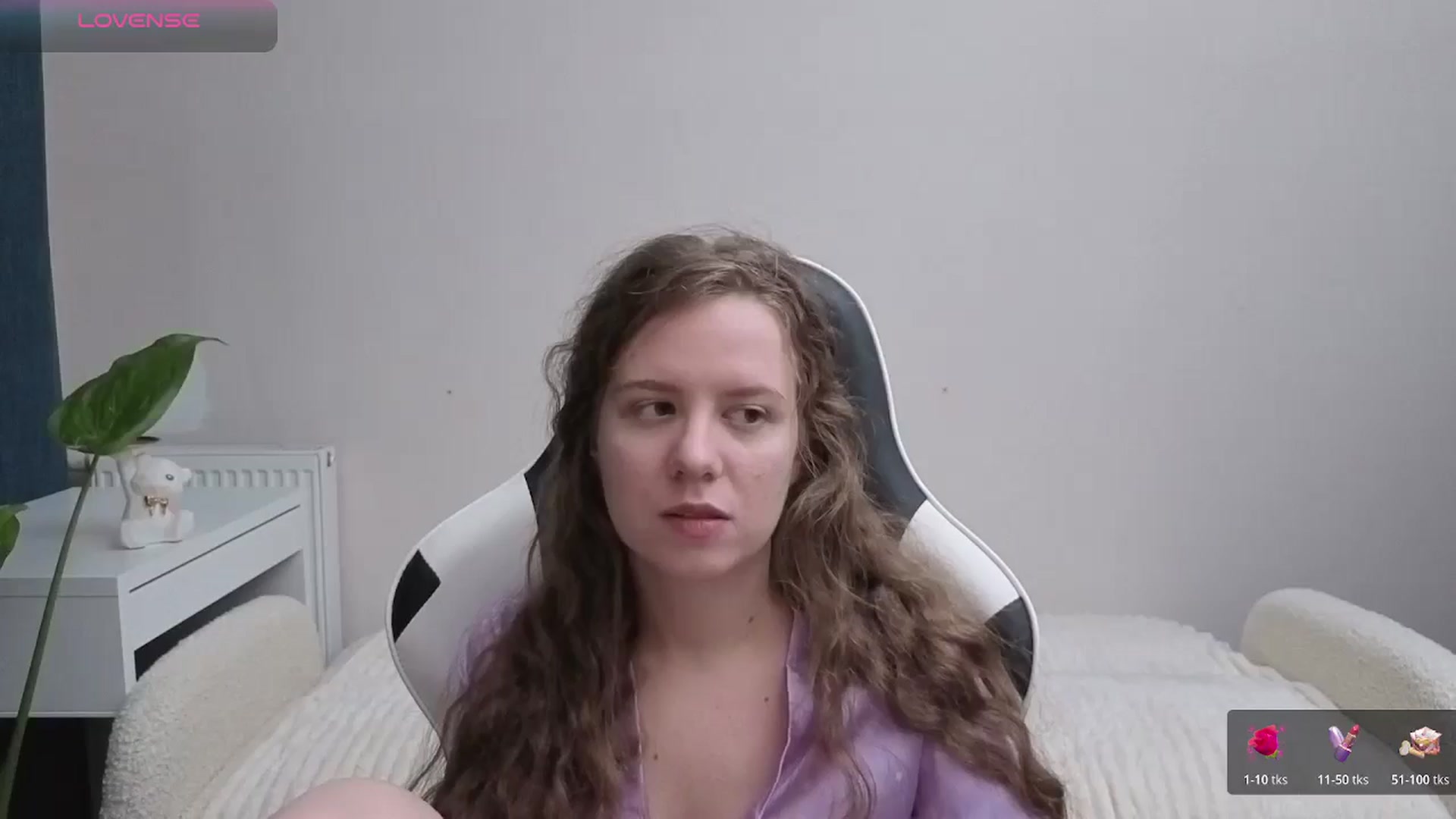 Gallery image thumbnail from BlueFlowerr's myfreecams stream on, 11/25/2025, 08:35 image 5 of 20