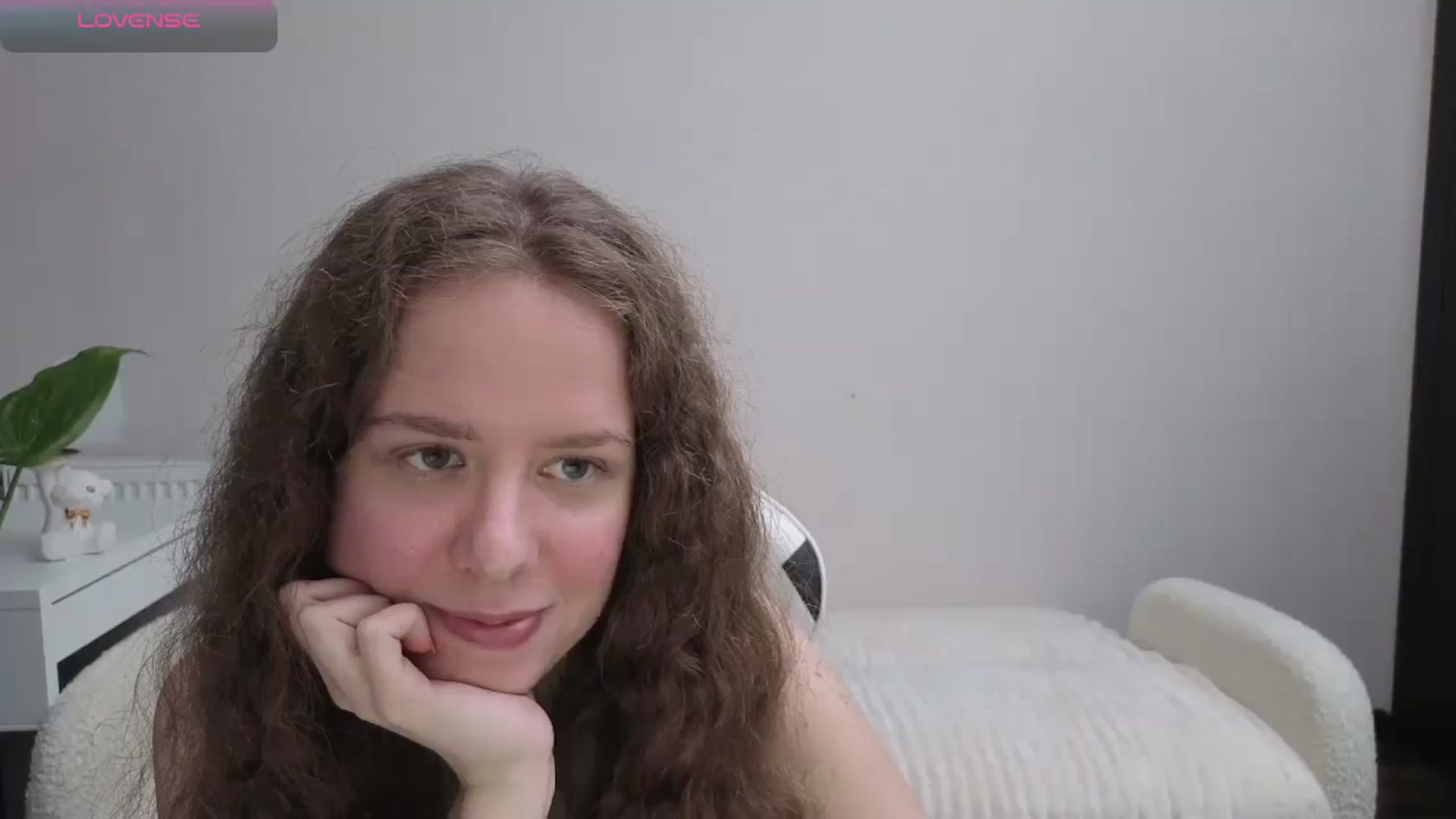 Gallery image thumbnail from BlueFlowerr's myfreecams stream on, 11/27/2025, 19:12 image 5 of 20