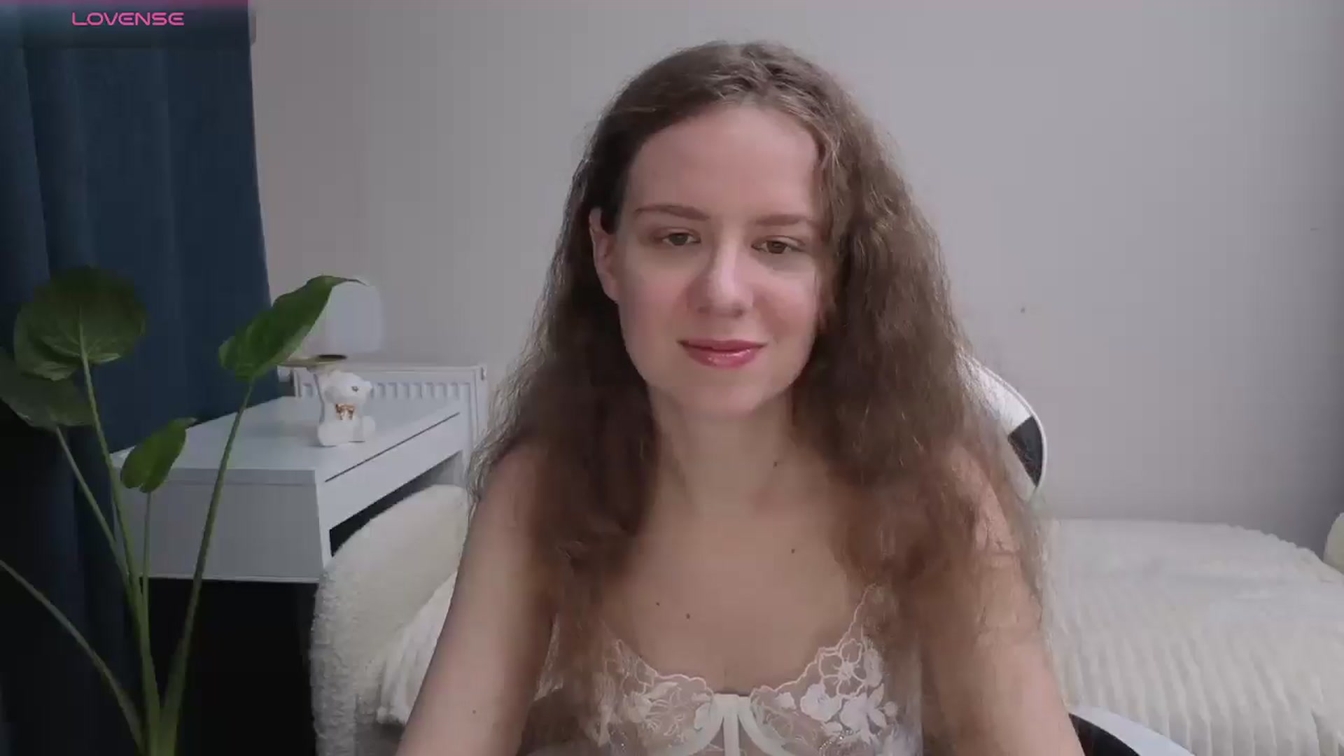Gallery image thumbnail from BlueFlowerr's myfreecams stream on, 11/29/2025, 18:08 image 2 of 20