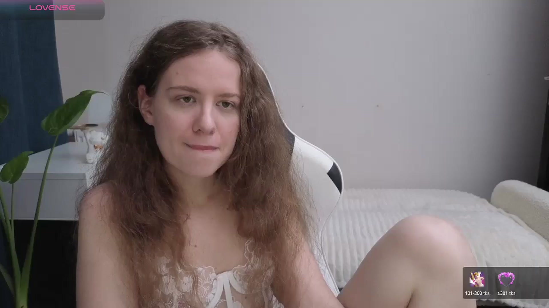 Gallery image thumbnail from BlueFlowerr's myfreecams stream on, 11/29/2025, 18:08 image 4 of 20