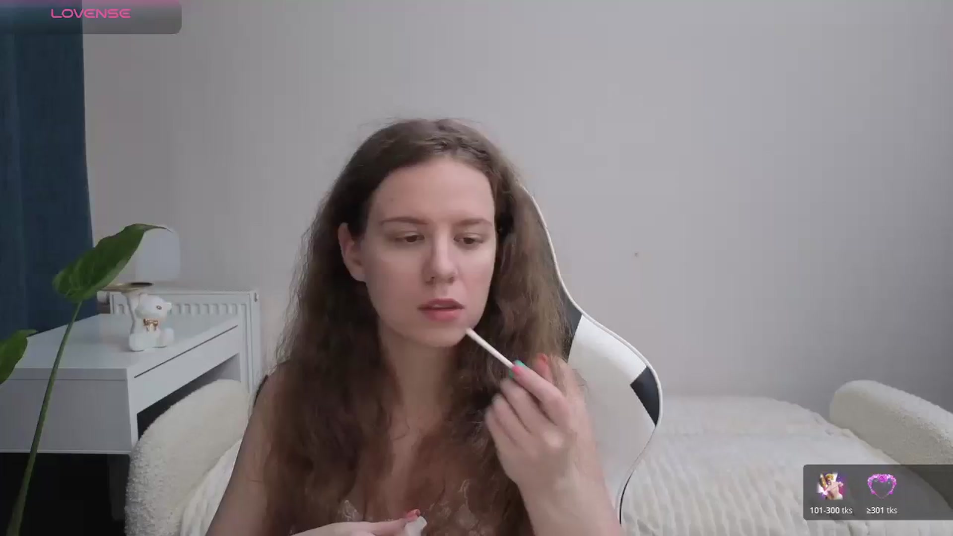 Gallery image thumbnail from BlueFlowerr's myfreecams stream on, 11/30/2025, 02:48 image 1 of 20