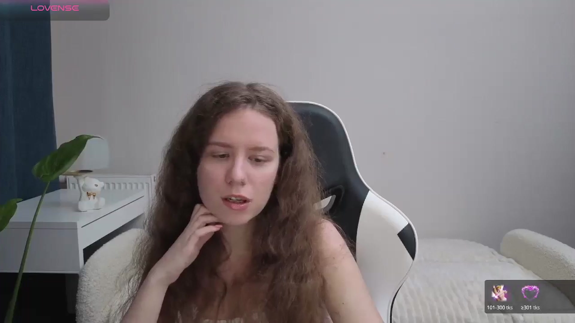 Gallery image thumbnail from BlueFlowerr's myfreecams stream on, 11/30/2025, 02:48 image 3 of 20