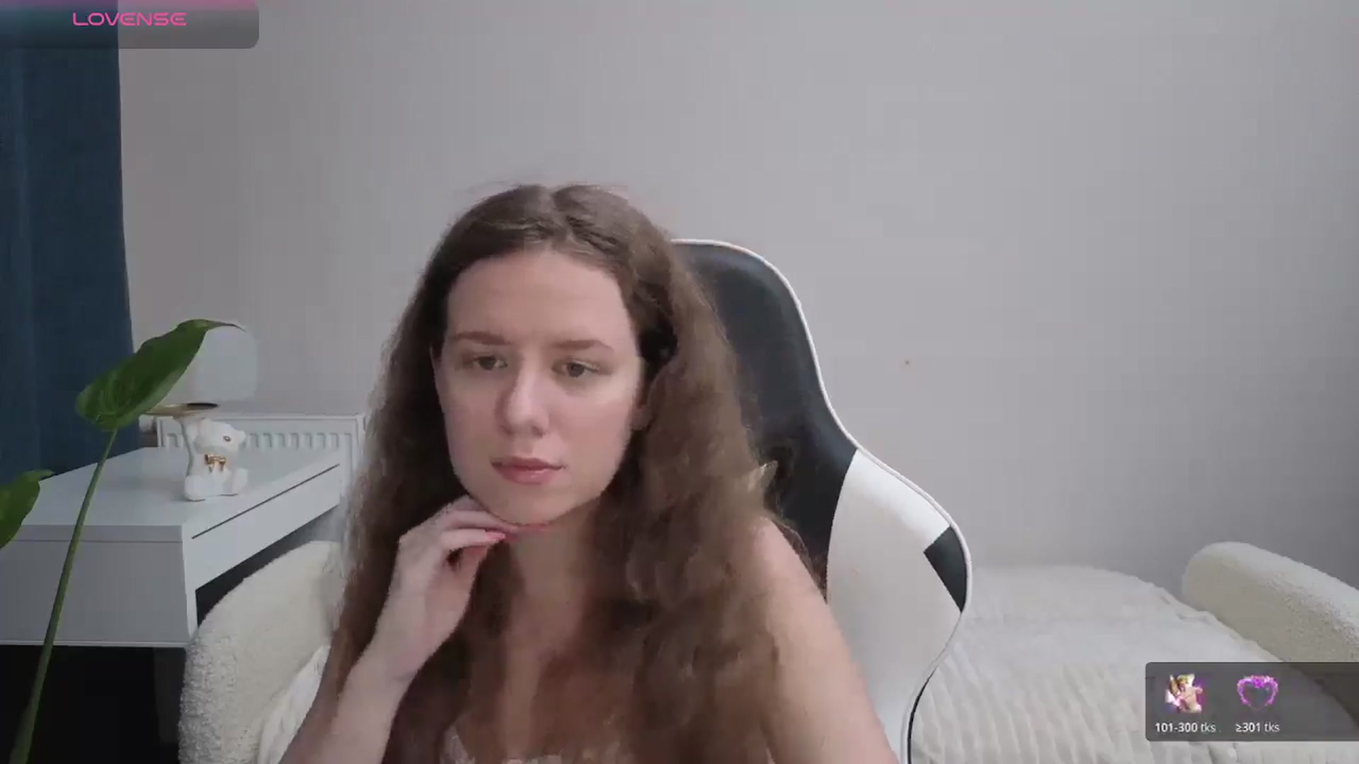 Gallery image thumbnail from BlueFlowerr's myfreecams stream on, 11/30/2025, 02:48 image 2 of 20
