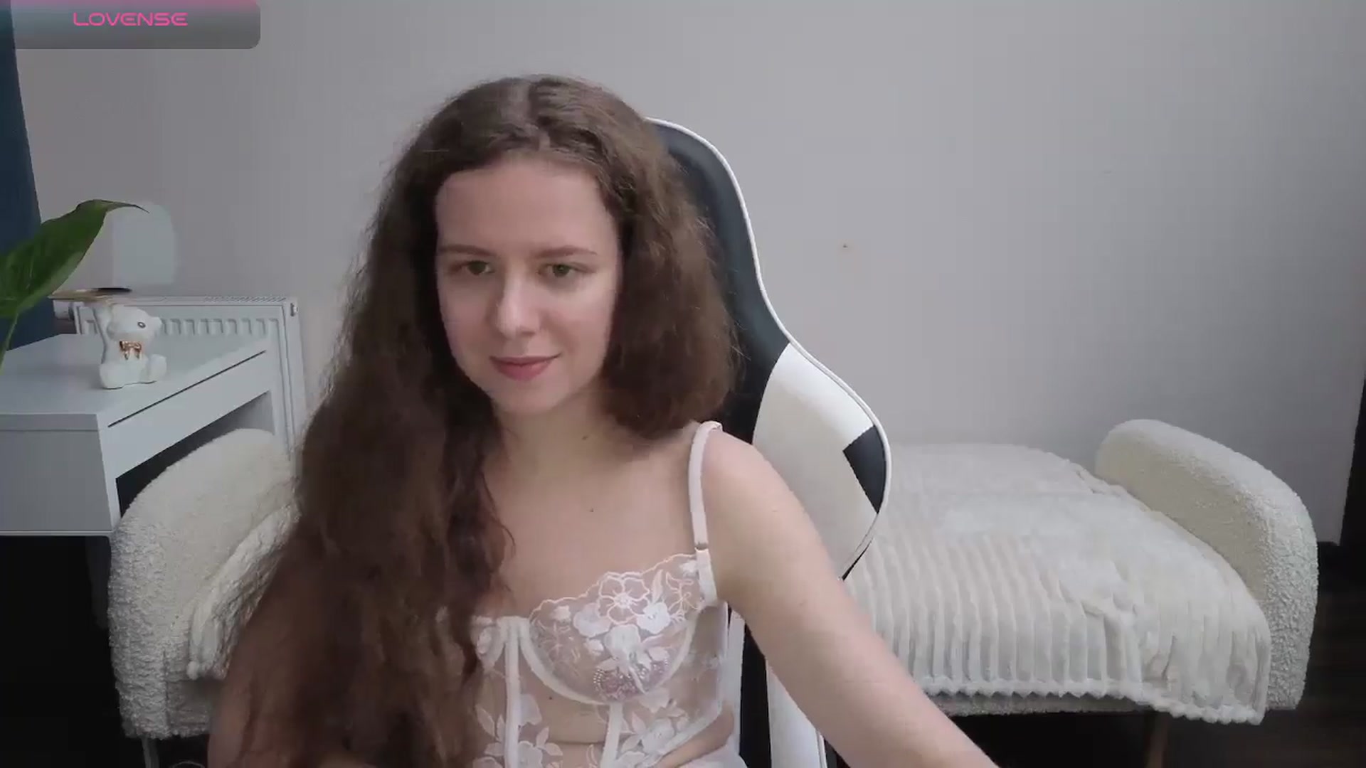 Gallery image thumbnail from BlueFlowerr's myfreecams stream on, 11/30/2025, 03:28 image 2 of 20