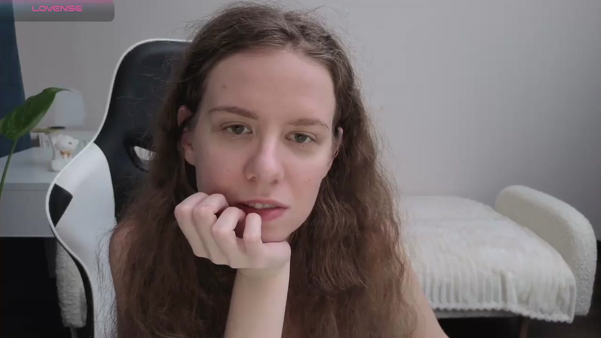 Gallery image thumbnail from BlueFlowerr's myfreecams stream on, 11/30/2025, 02:57 image 6 of 20