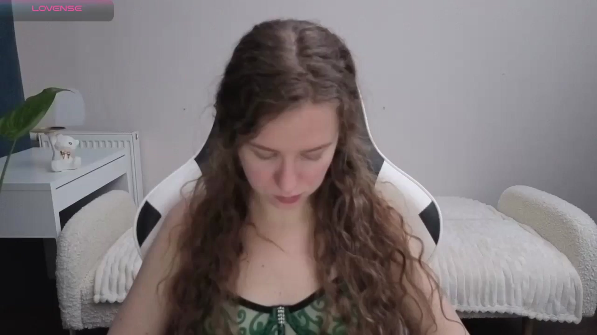 Gallery image thumbnail from BlueFlowerr's myfreecams stream on, 12/01/2025, 18:24 image 3 of 20