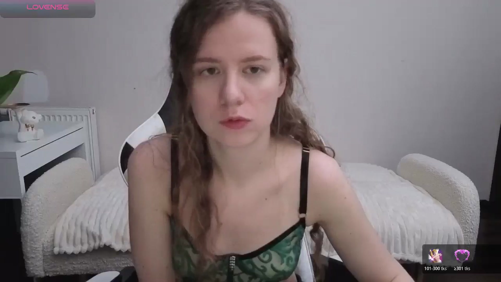 Gallery image thumbnail from BlueFlowerr's myfreecams stream on, 12/01/2025, 20:23 image 11 of 20