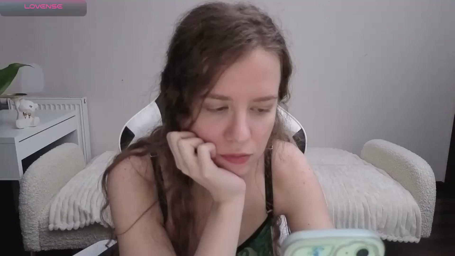 Gallery image thumbnail from BlueFlowerr's myfreecams stream on, 12/01/2025, 20:23 image 1 of 20