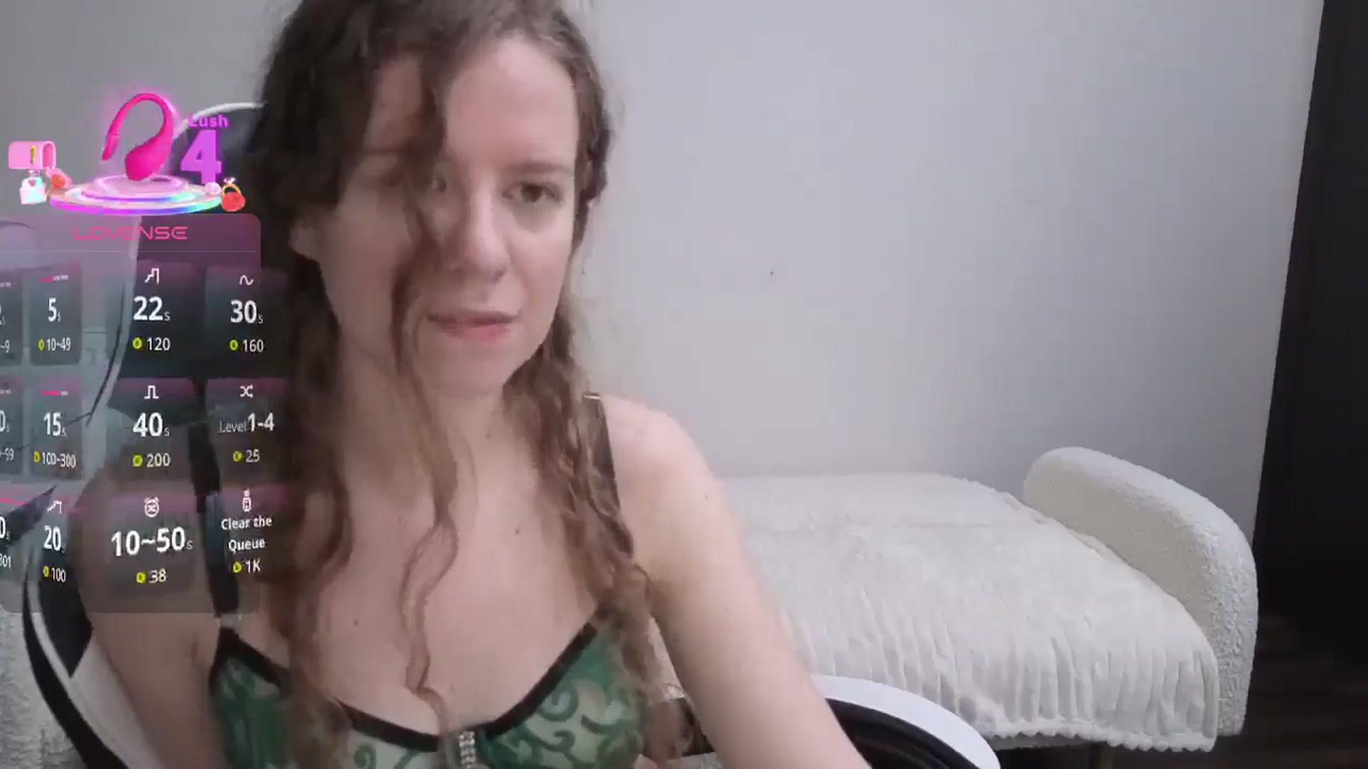 Gallery image thumbnail from BlueFlowerr's myfreecams stream on, 12/01/2025, 22:19 image 17 of 20