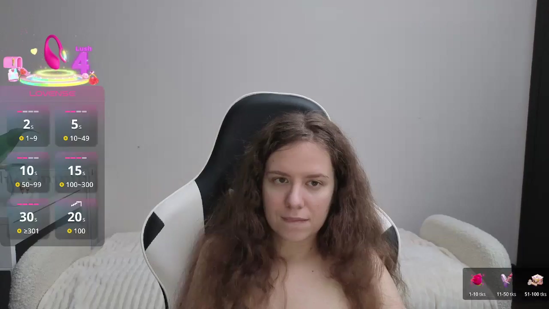 Gallery image thumbnail from BlueFlowerr's myfreecams stream on, 12/02/2025, 18:42 image 13 of 20