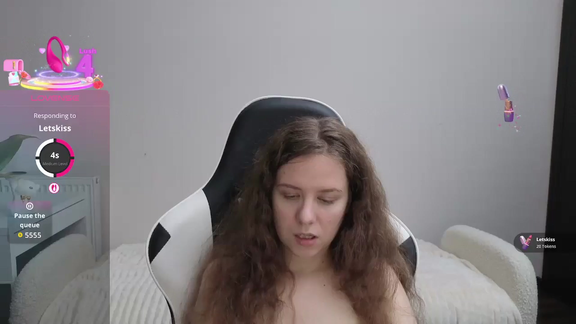 Gallery image thumbnail from BlueFlowerr's myfreecams stream on, 12/02/2025, 18:42 image 11 of 20